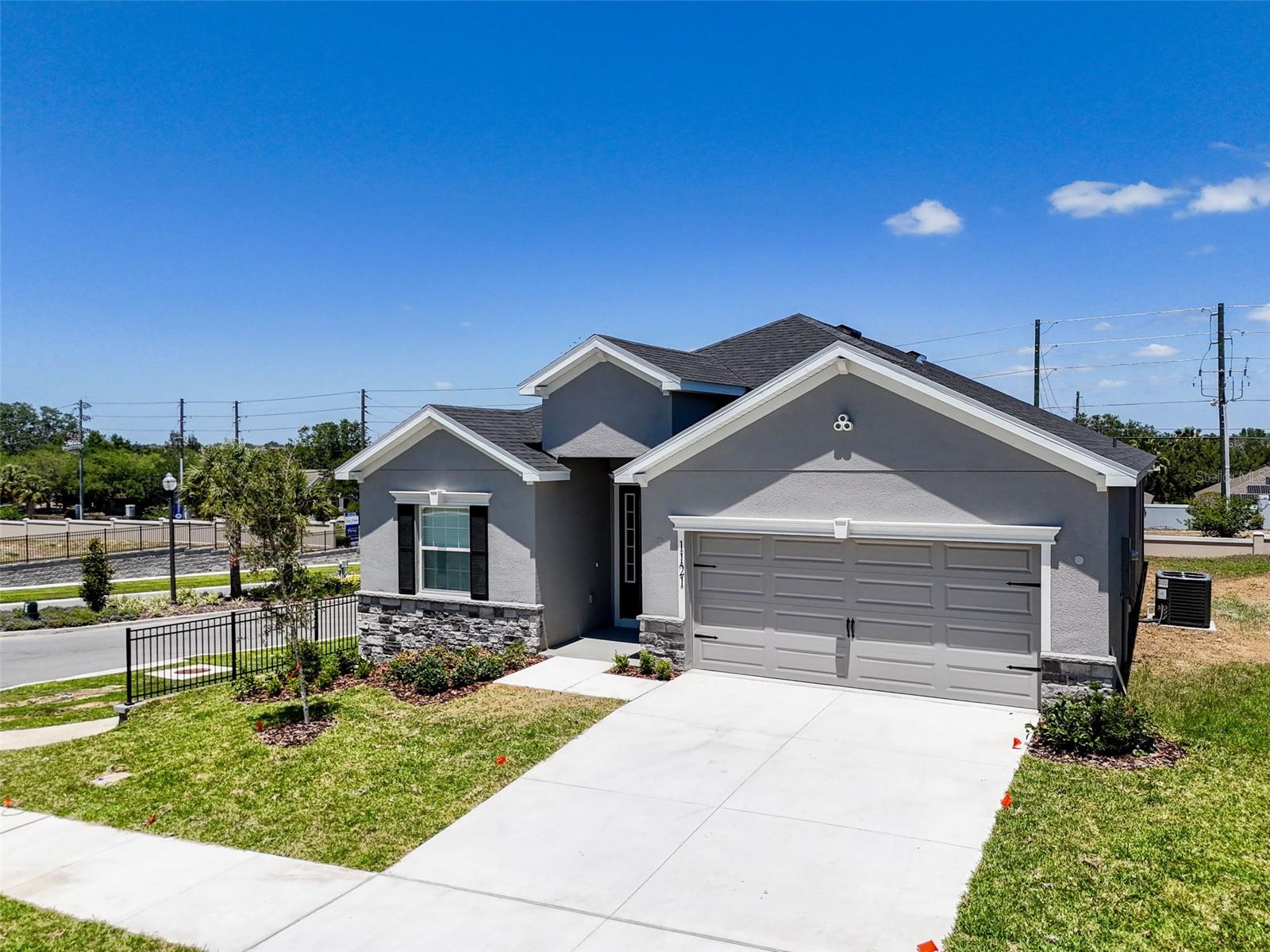 1121 MOUNTAIN FLOWER LN, DAVENPORT, FL, 33837