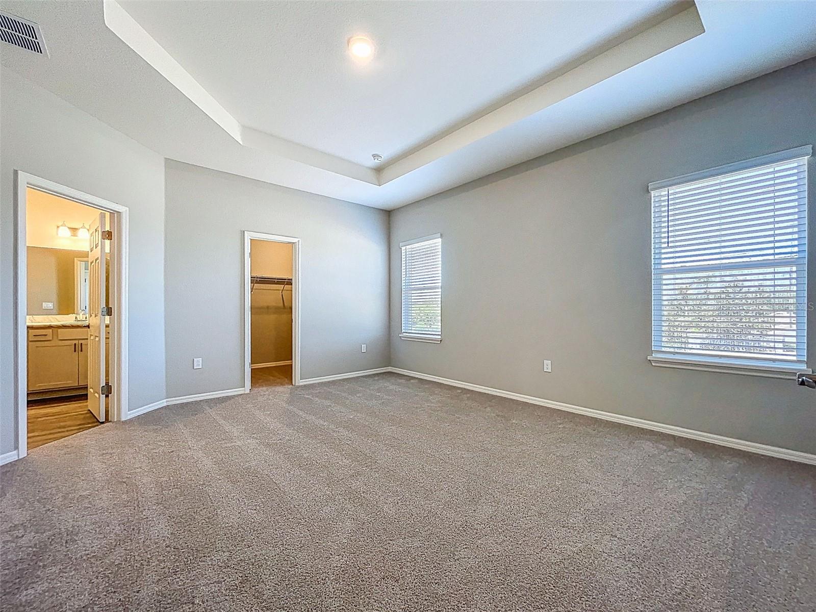 1121 MOUNTAIN FLOWER LN, DAVENPORT, FL, 33837