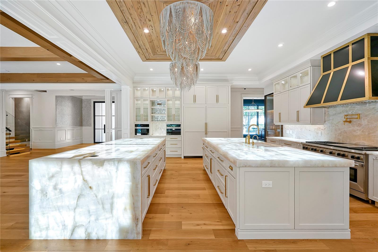 O6304800 Property Photo