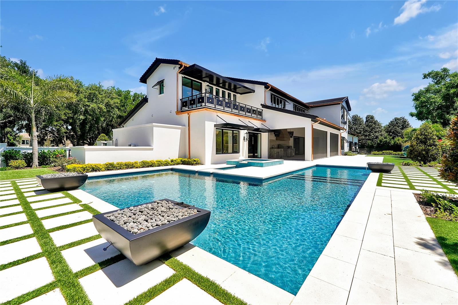 O6304800 Property Photo