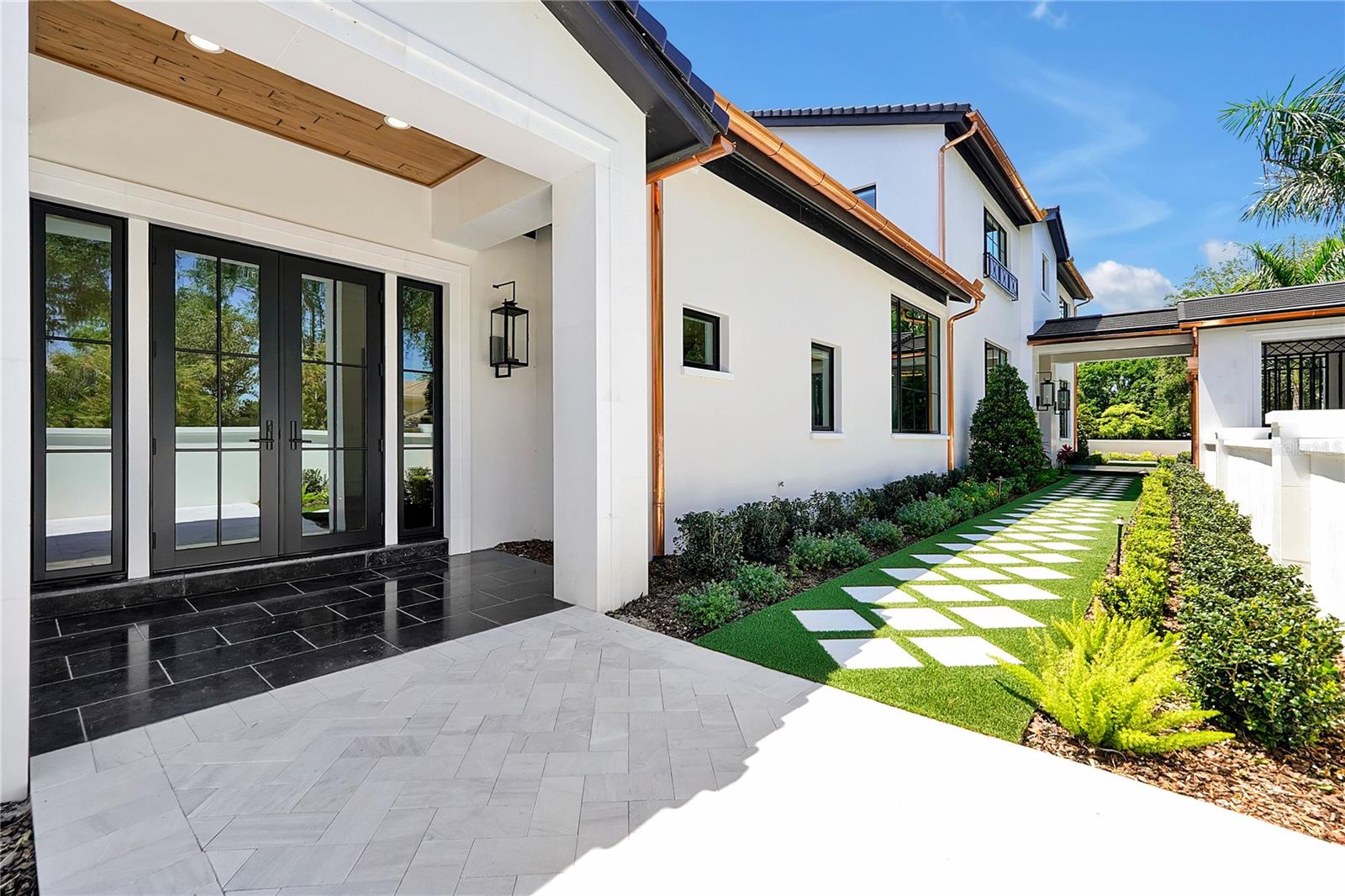 O6304800 Property Photo