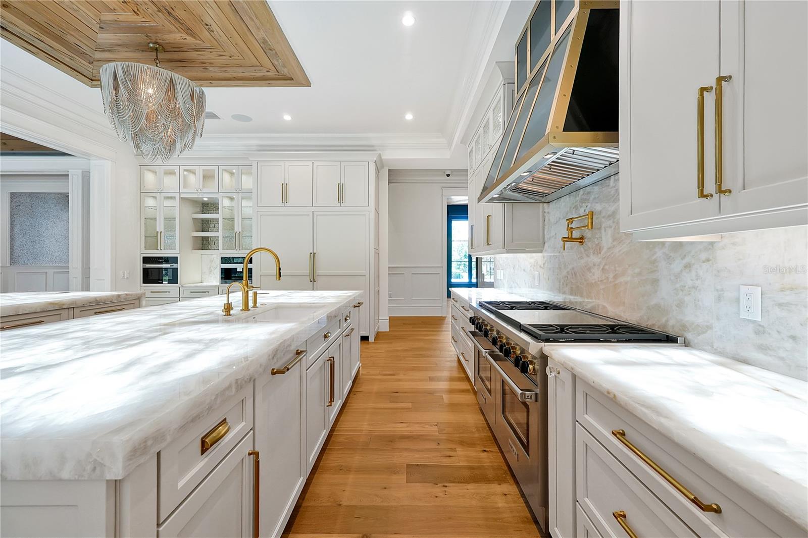 O6304800 Property Photo