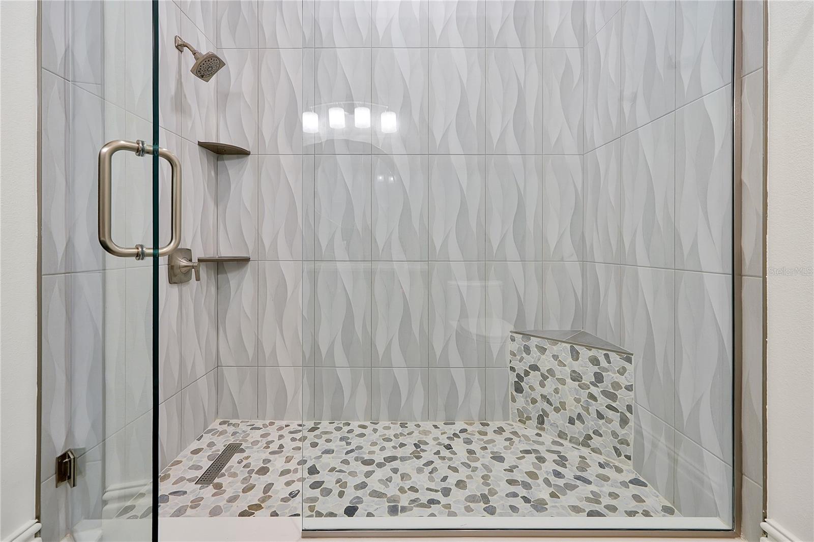 O6304800 Property Photo