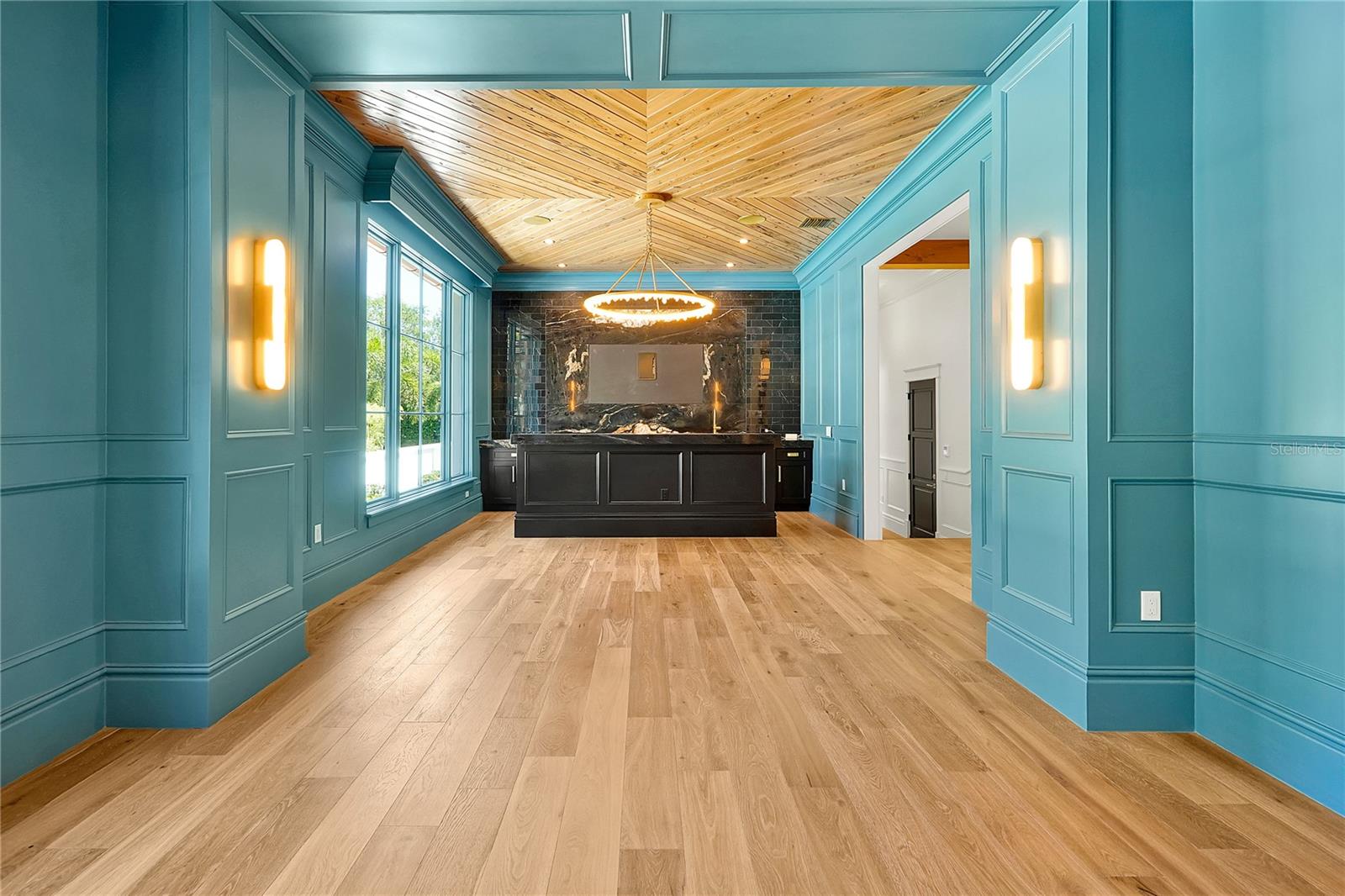 O6304800 Property Photo