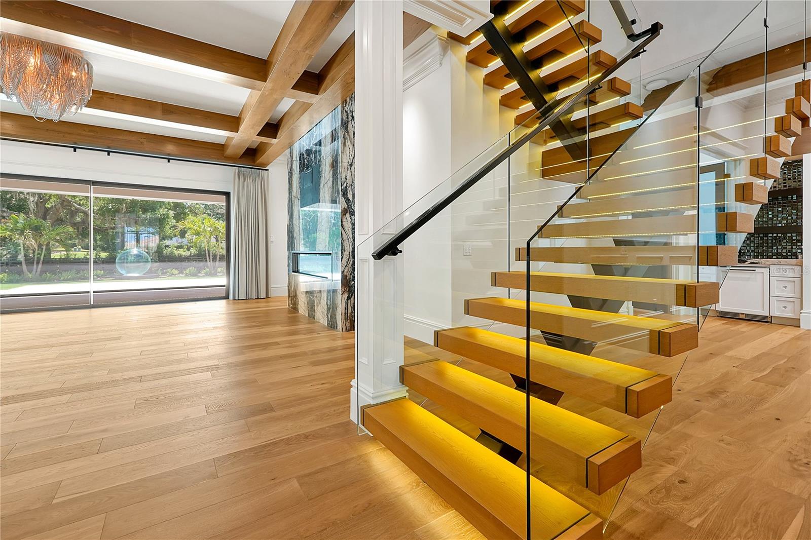 O6304800 Property Photo