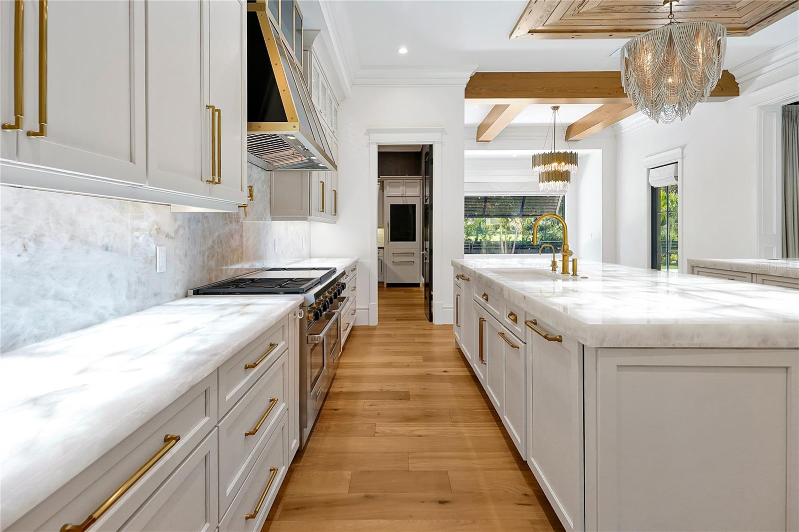 O6304800 Property Photo