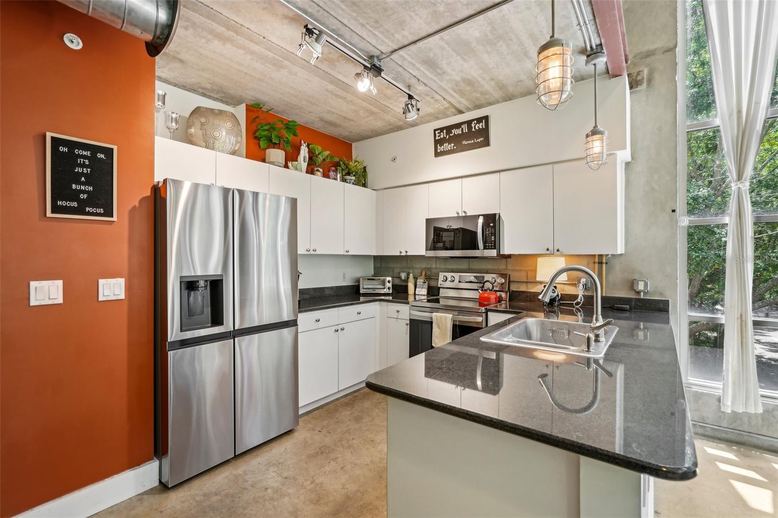 2515 SW 35TH PL #211, GAINESVILLE, FL, 32608
