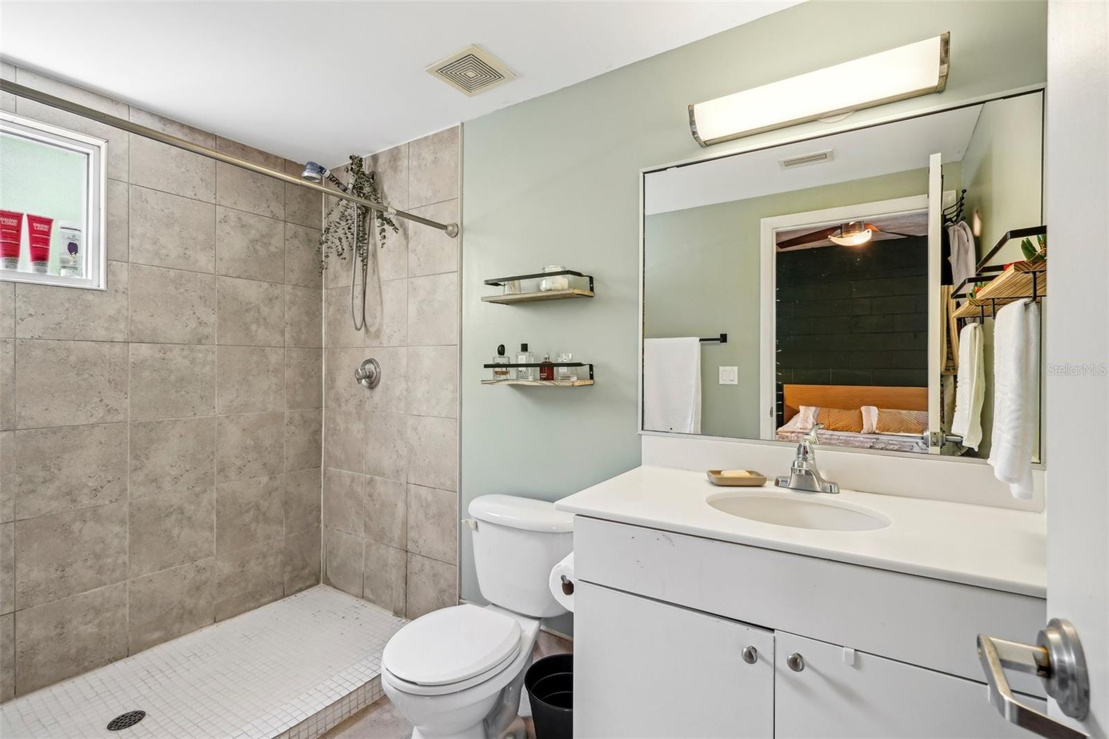 2515 SW 35TH PL #211, GAINESVILLE, FL, 32608