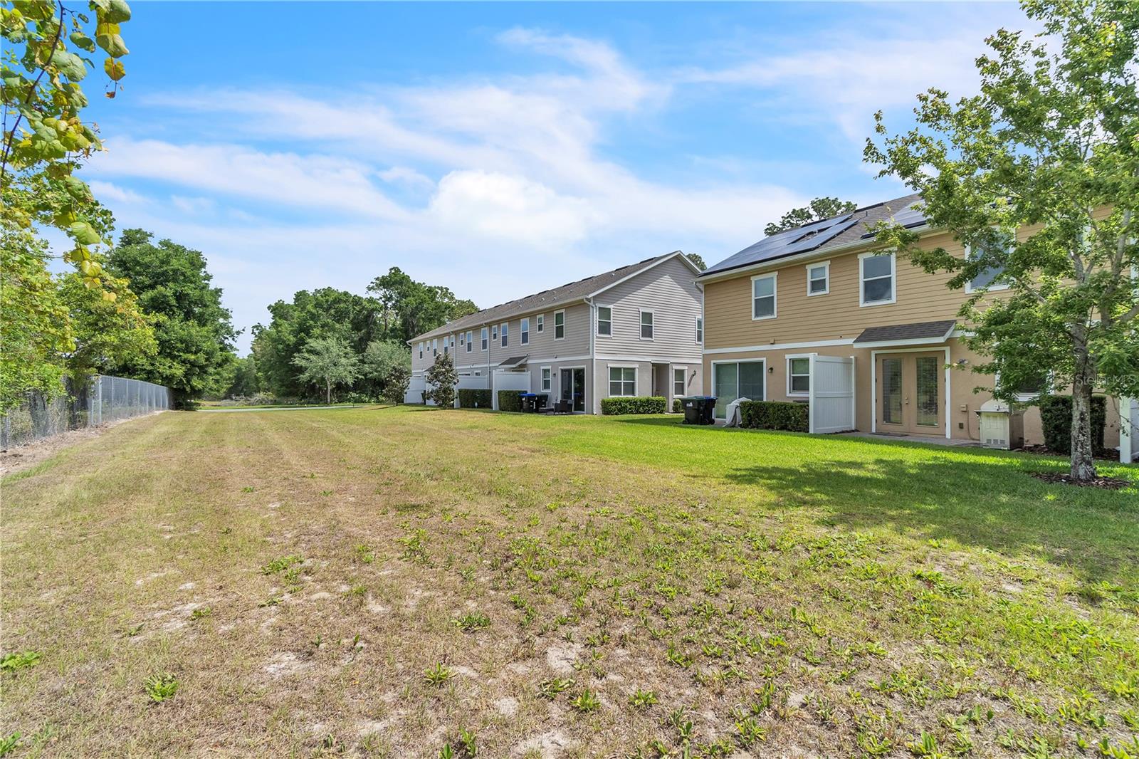 1262 E 10TH ST, APOPKA, FL, 32703