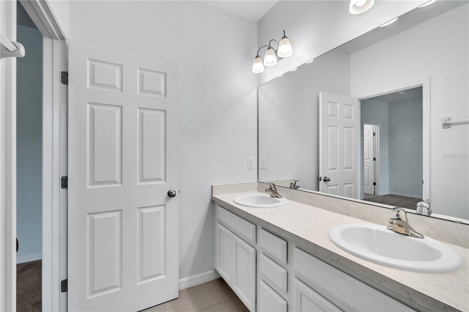 1262 E 10TH ST, APOPKA, FL, 32703