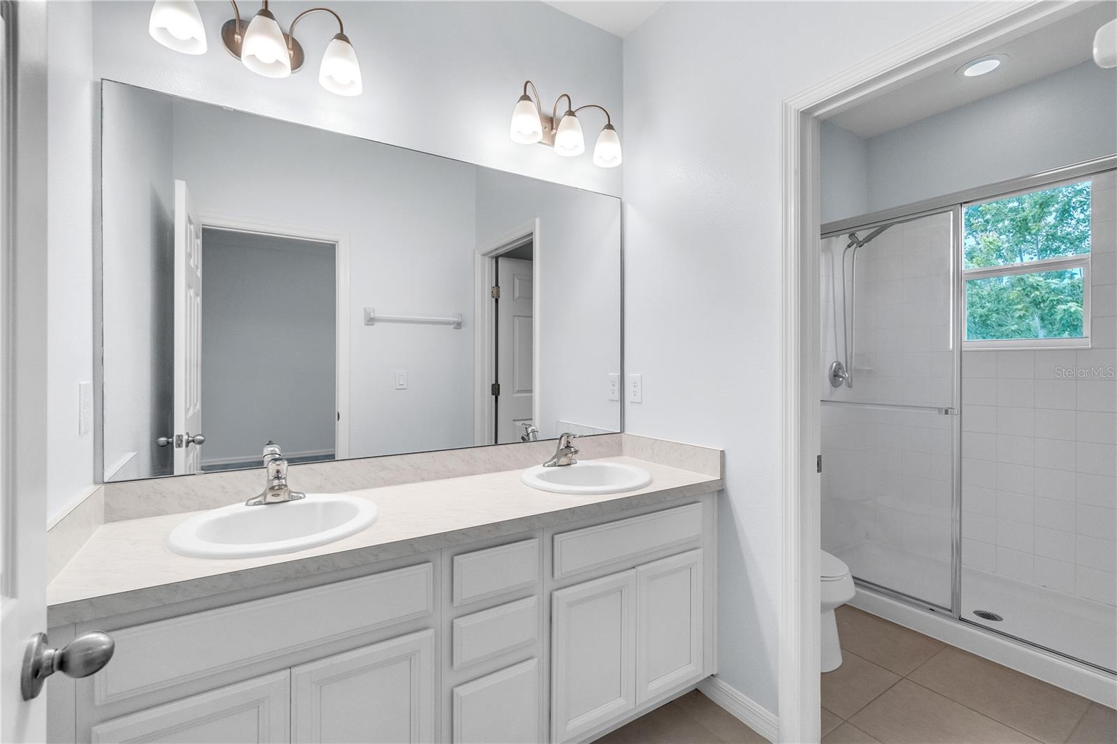 1262 E 10TH ST, APOPKA, FL, 32703