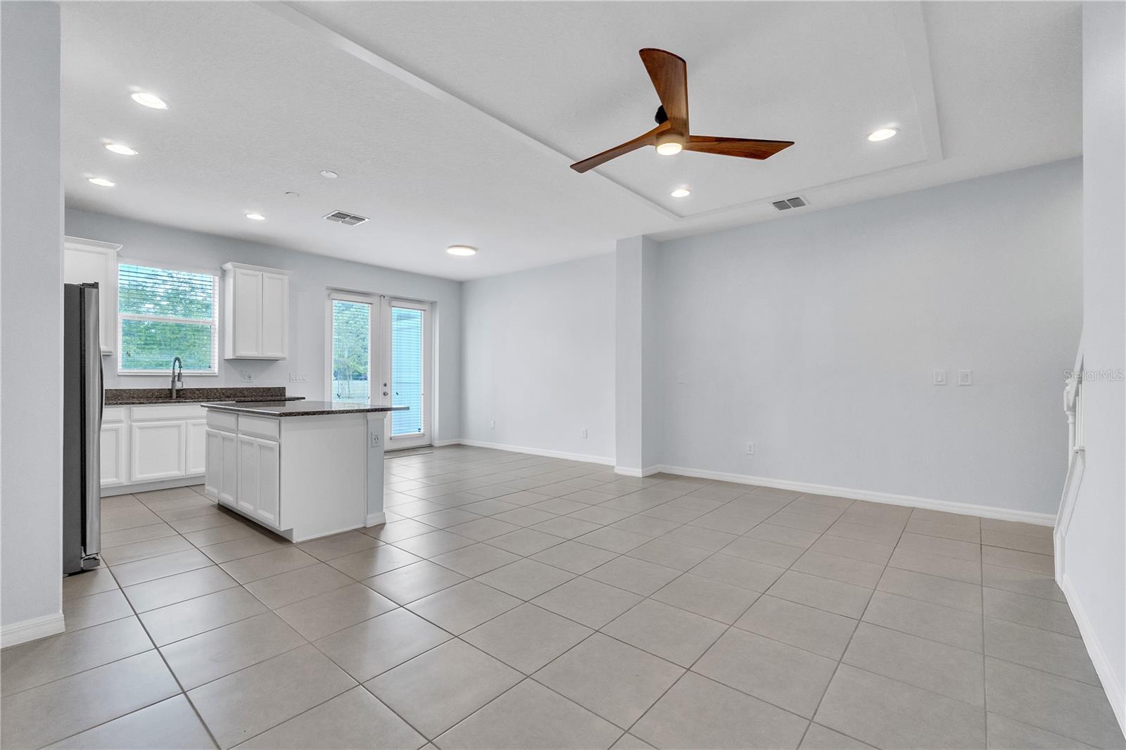 1262 E 10TH ST, APOPKA, FL, 32703