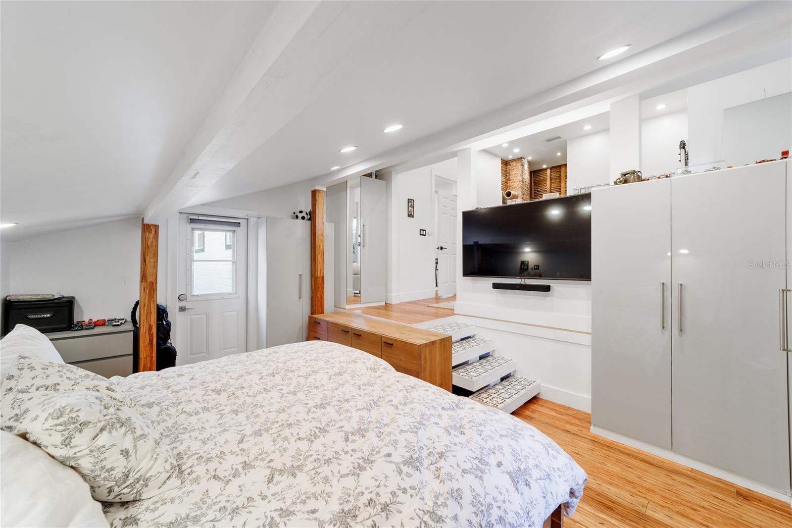 716 SE WENONA AVE, OCALA, FL, 34471