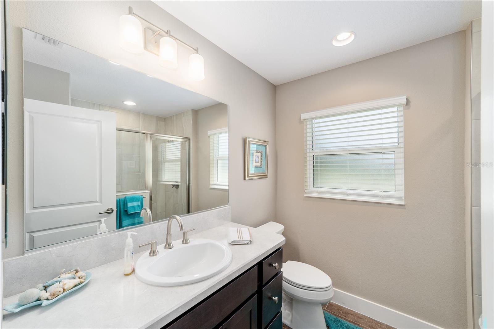 560 CAPUTO CT, THE VILLAGES, FL, 32163