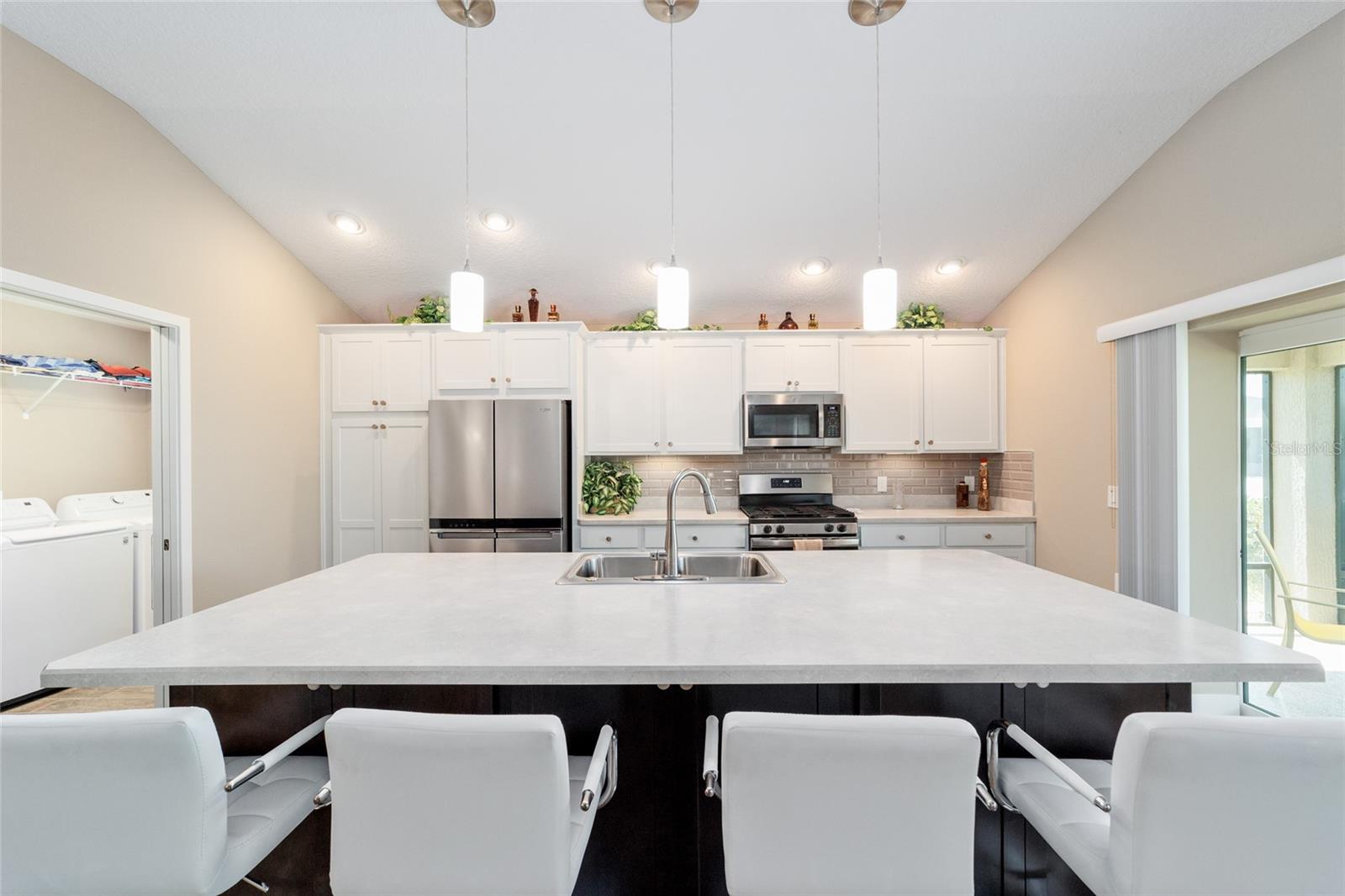 560 CAPUTO CT, THE VILLAGES, FL, 32163