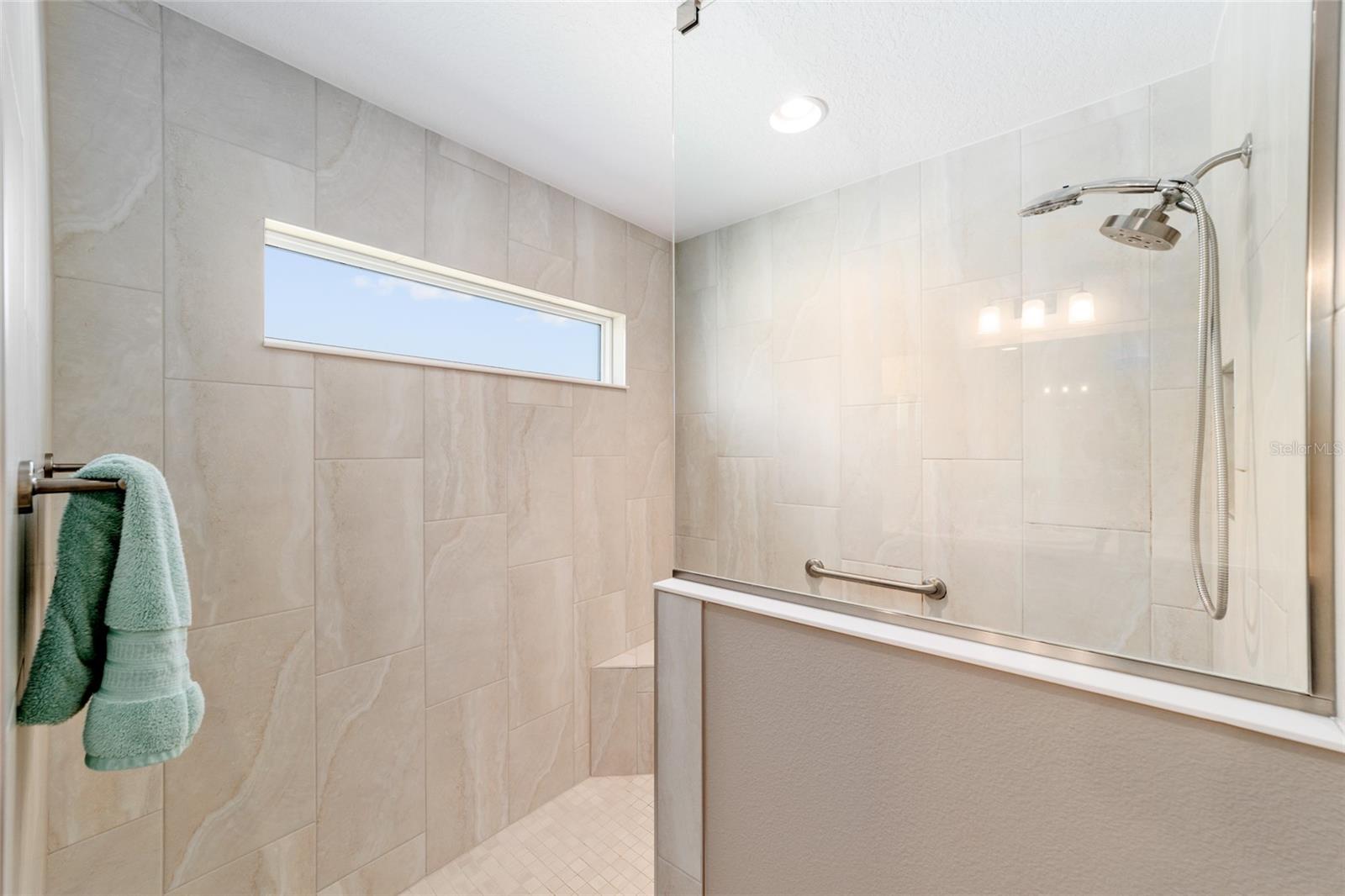 560 CAPUTO CT, THE VILLAGES, FL, 32163