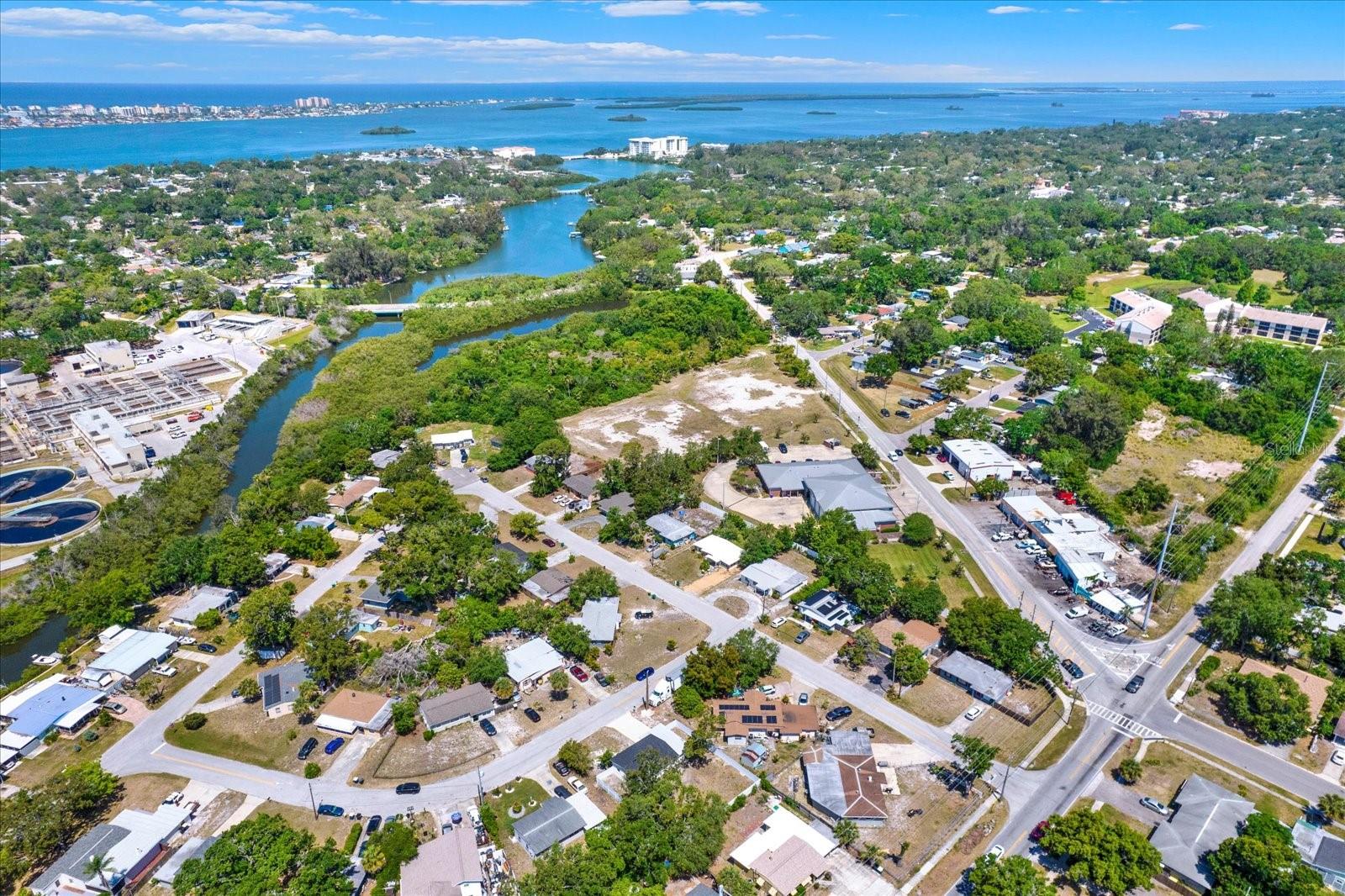 1235 STOCKTON DR, CLEARWATER, FL, 33755