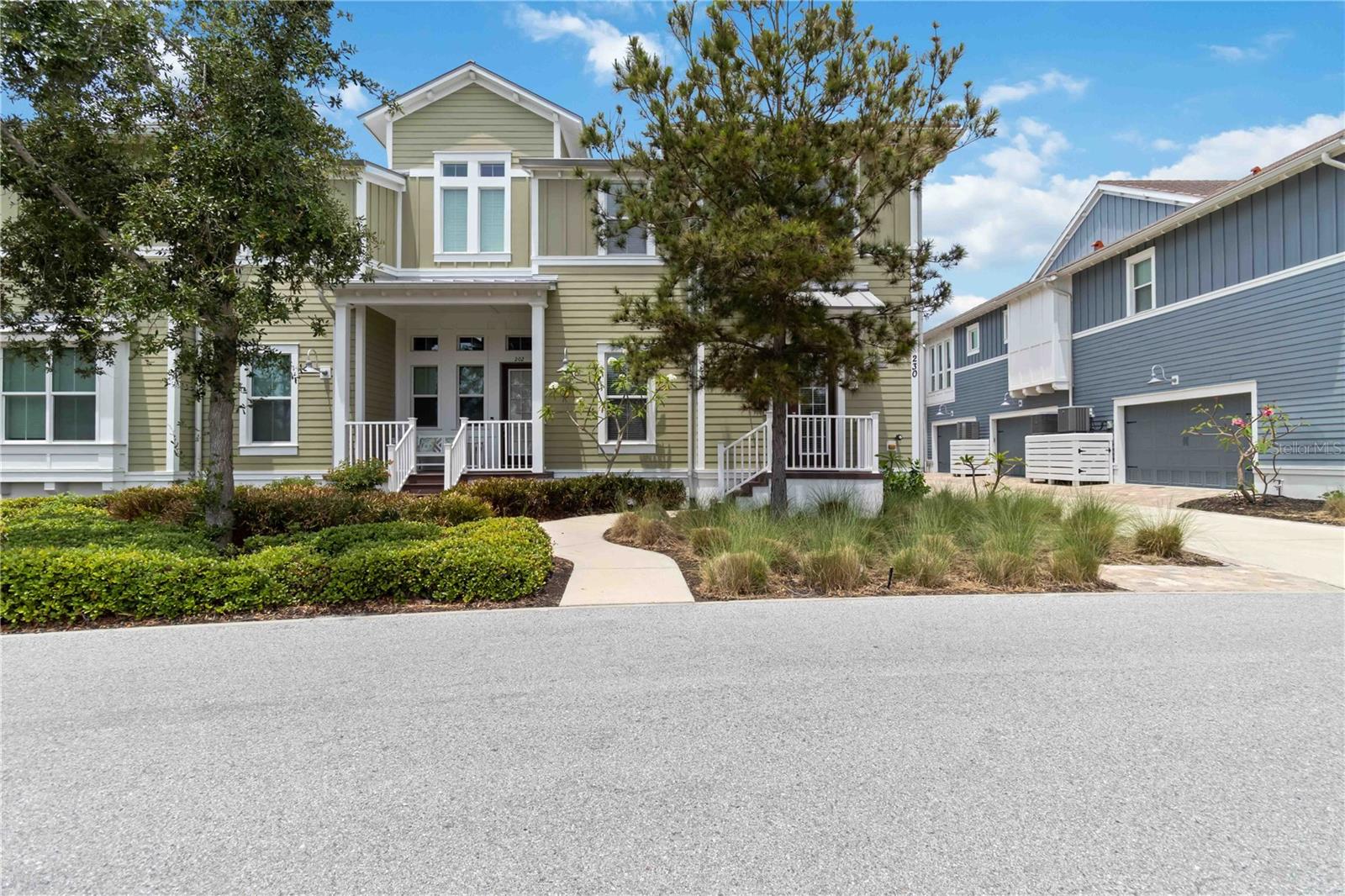 230 SAPPHIRE LAKE DR #201, BRADENTON, FL, 34209