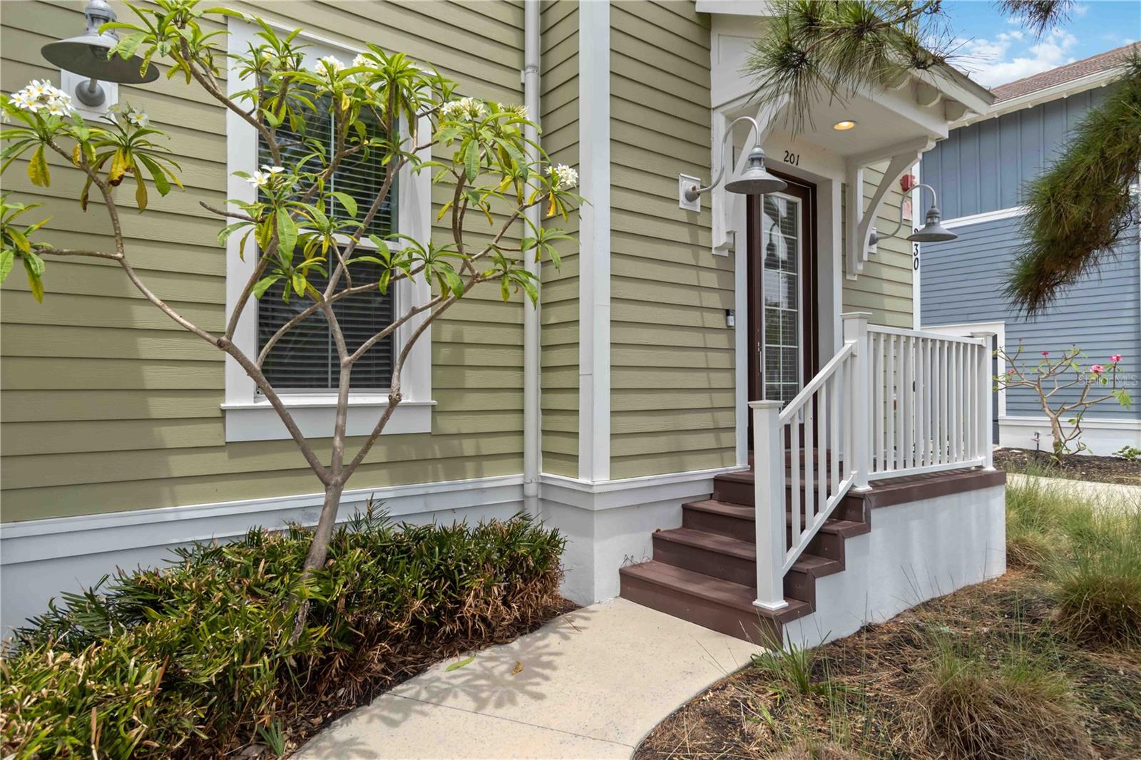 230 SAPPHIRE LAKE DR #201, BRADENTON, FL, 34209