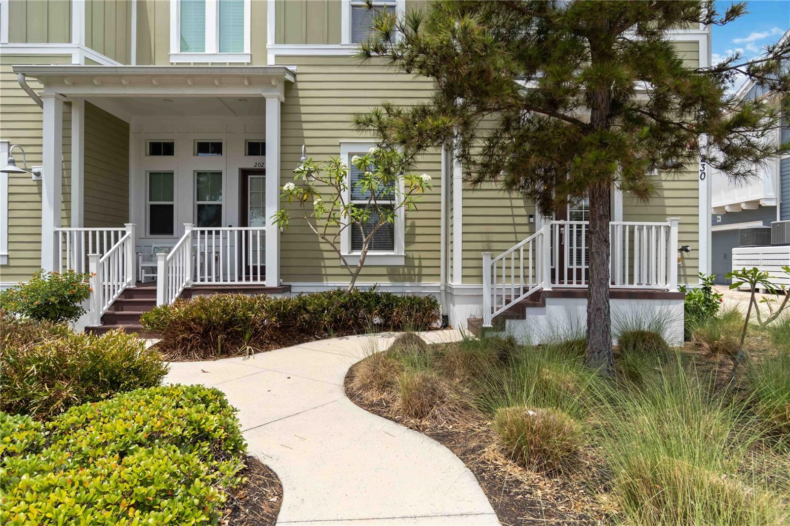 230 SAPPHIRE LAKE DR #201, BRADENTON, FL, 34209