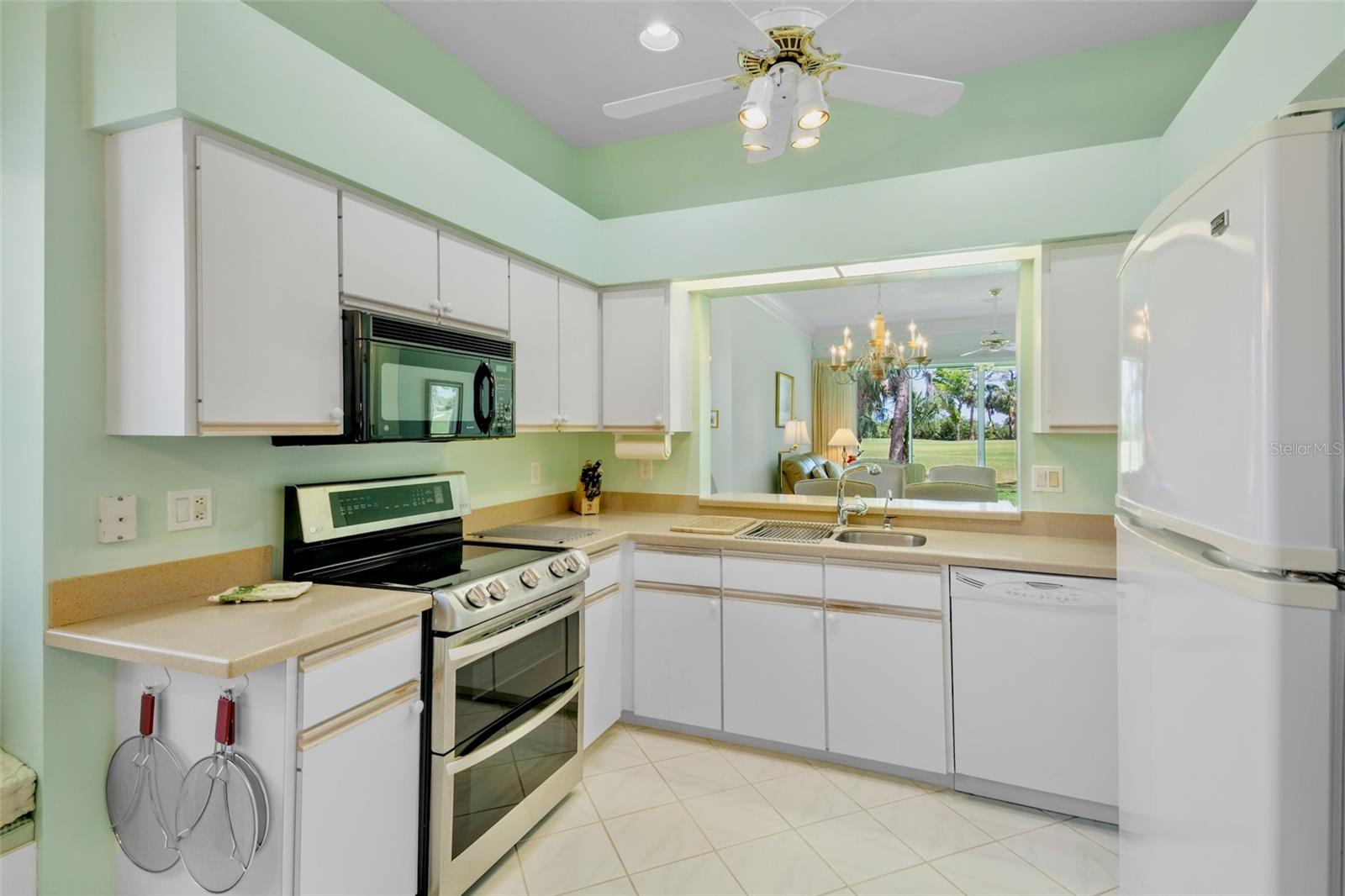 3412 E CHELMSFORD CT #42, SARASOTA, FL, 34235