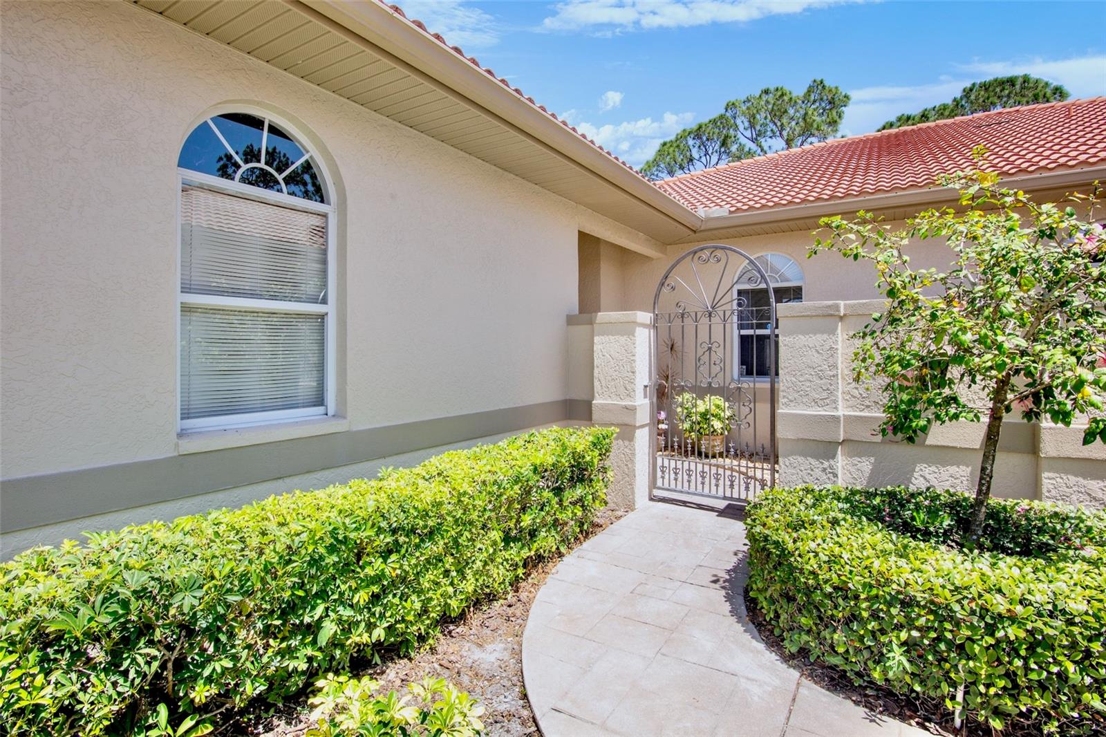 3412 E CHELMSFORD CT #42, SARASOTA, FL, 34235