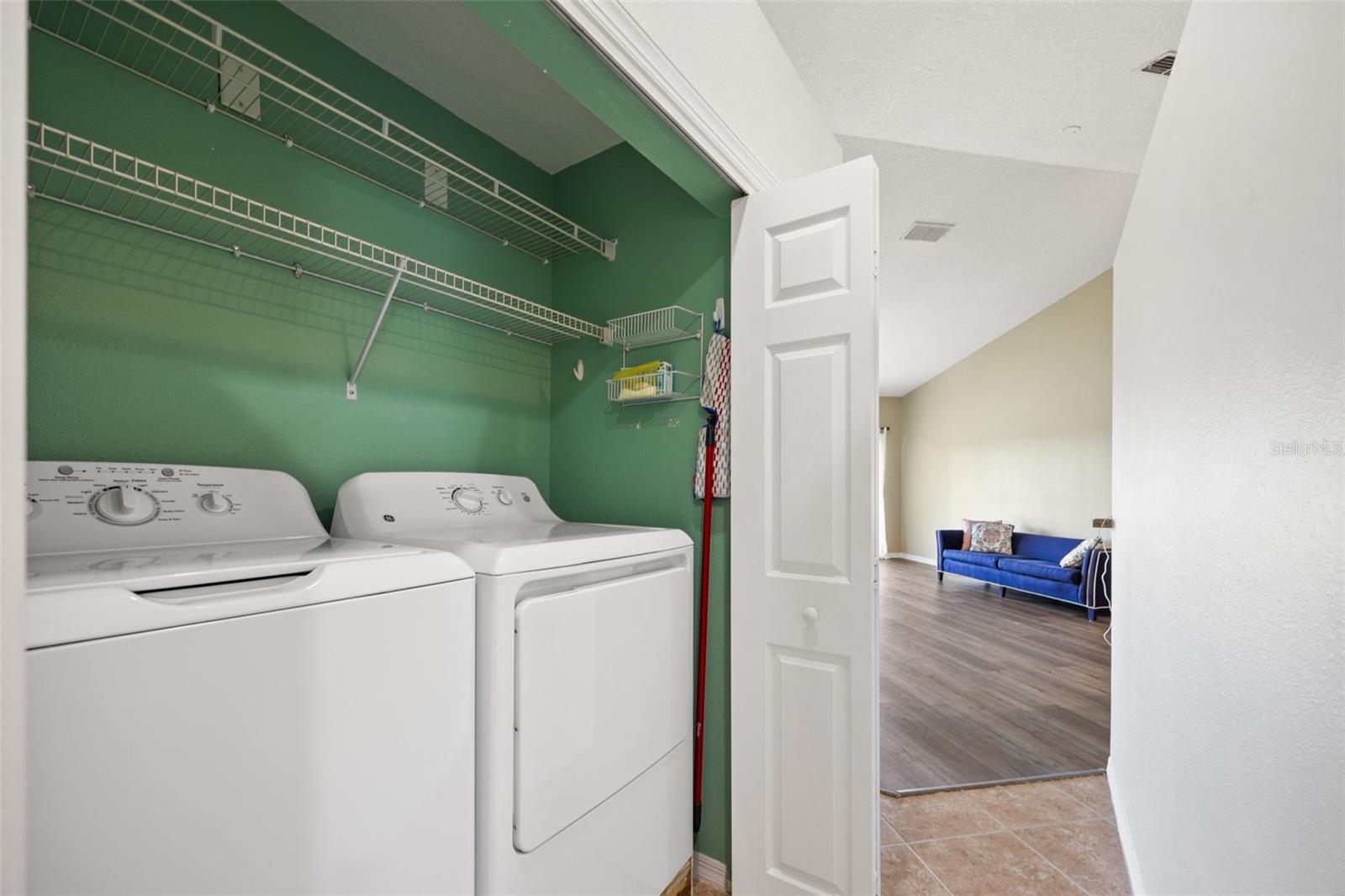 5492 COMPASS PT, OXFORD, FL, 34484