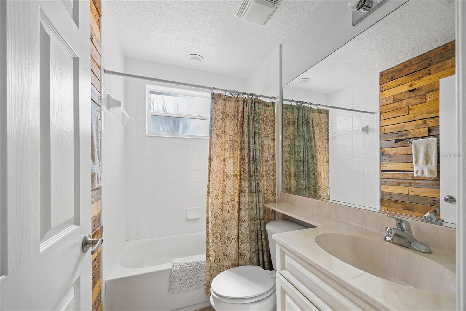 5492 COMPASS PT, OXFORD, FL, 34484