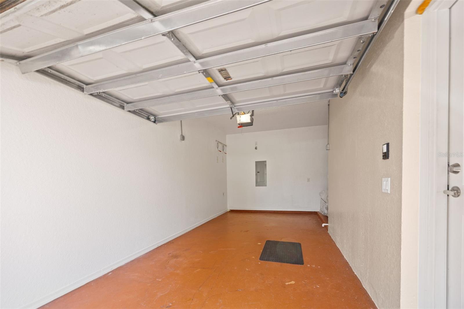 5492 COMPASS PT, OXFORD, FL, 34484