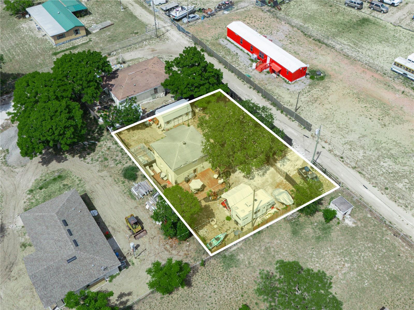 1351 SMOKEY RD, LAKE WALES, FL, 33859