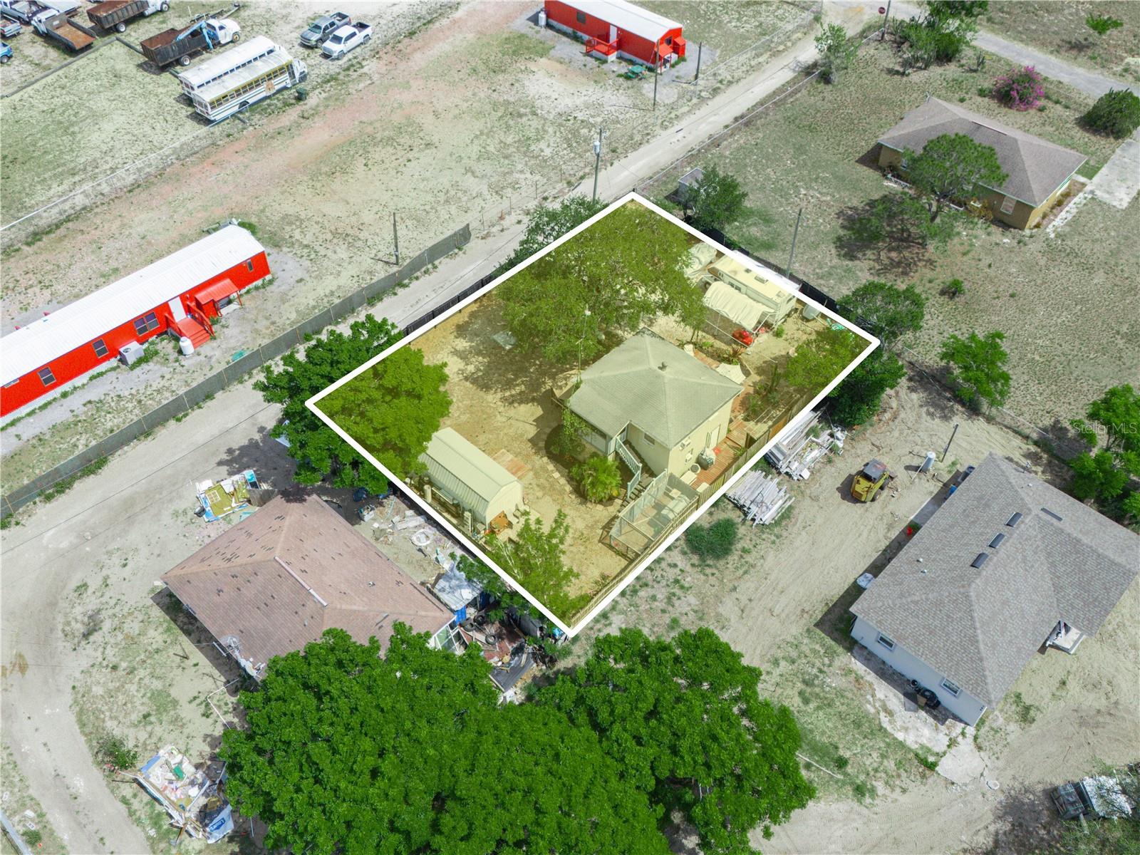 1351 SMOKEY RD, LAKE WALES, FL, 33859