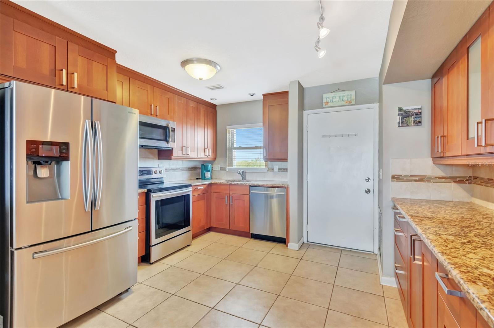 4939 FLORAMAR TER #504, NEW PORT RICHEY, FL, 34652