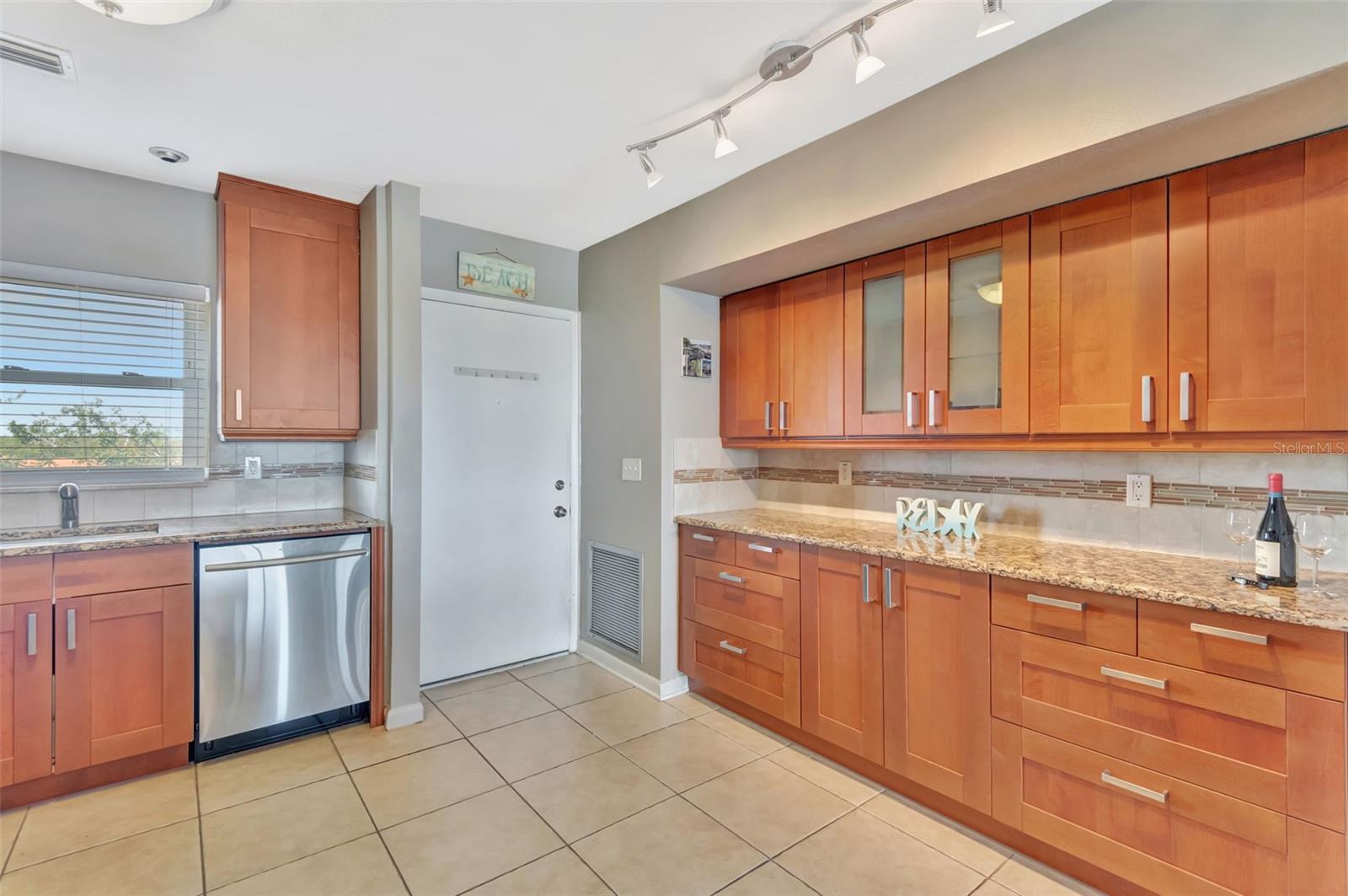 4939 FLORAMAR TER #504, NEW PORT RICHEY, FL, 34652