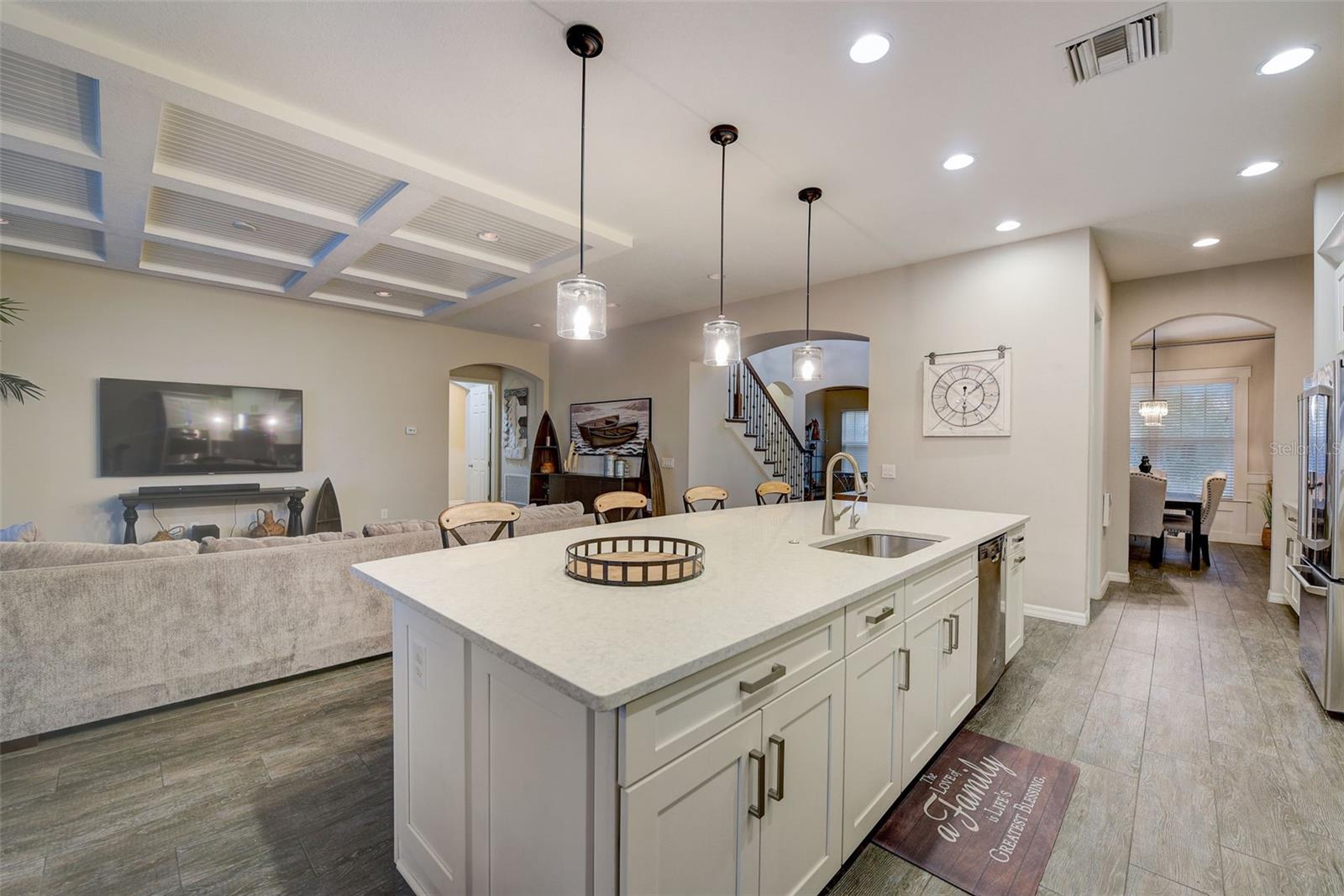 6001 ANISE DR, SARASOTA, FL, 34238