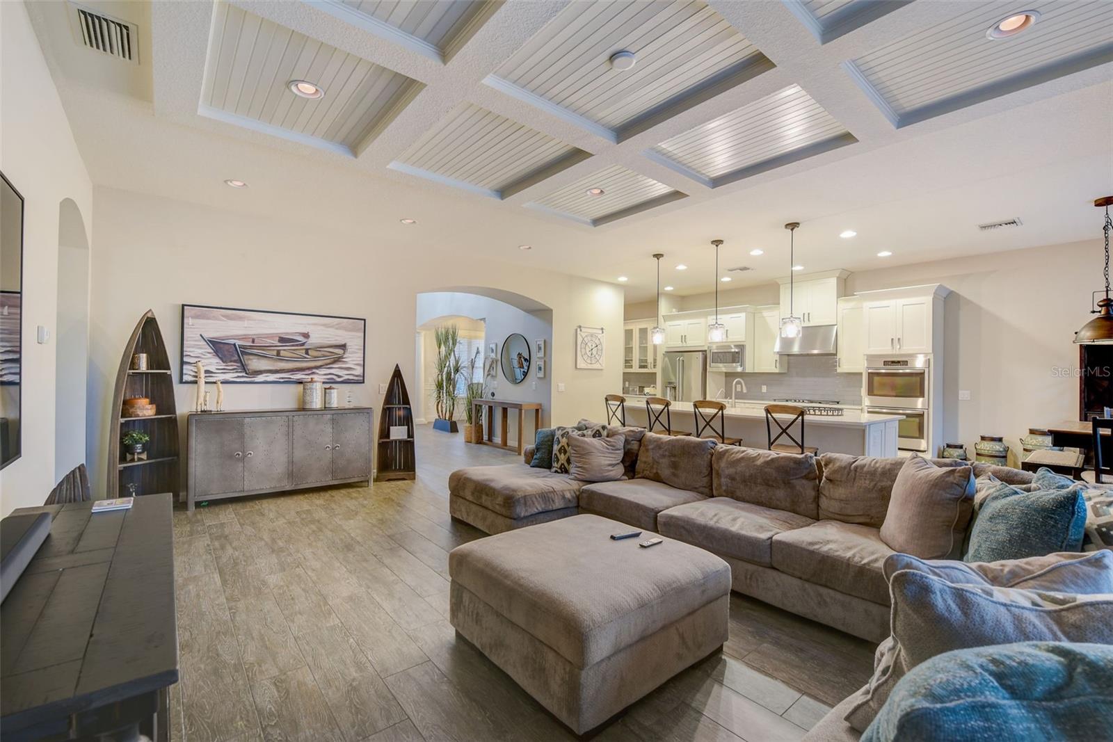 6001 ANISE DR, SARASOTA, FL, 34238