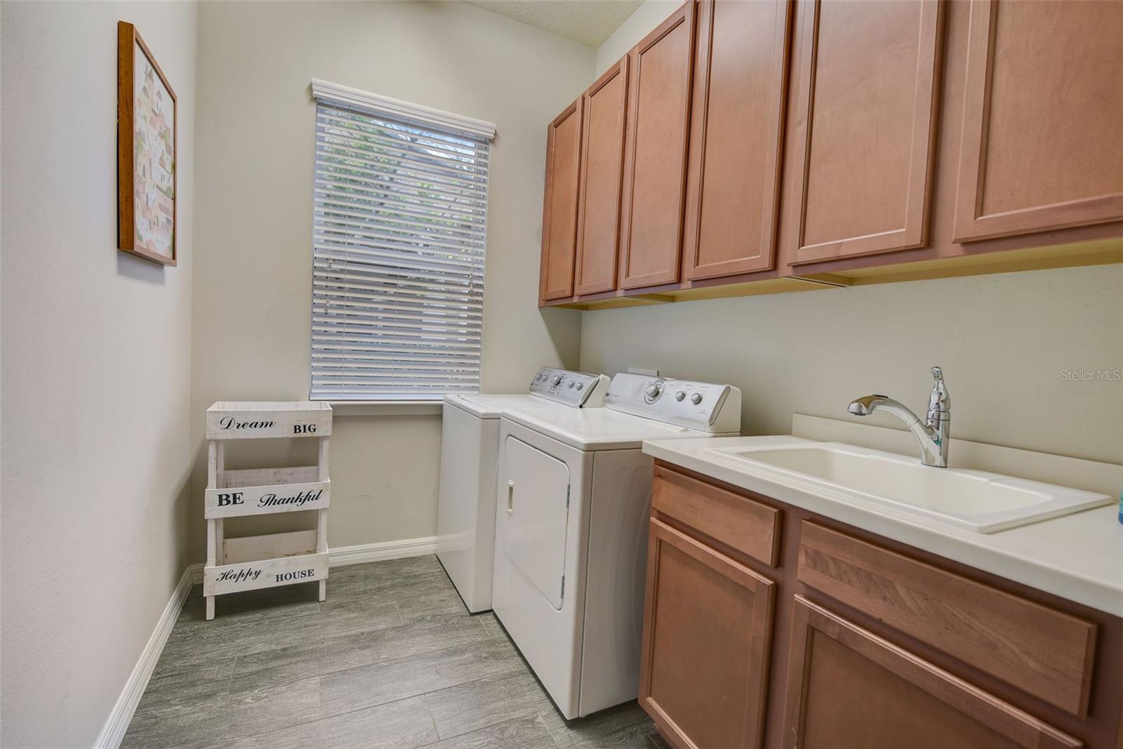 6001 ANISE DR, SARASOTA, FL, 34238