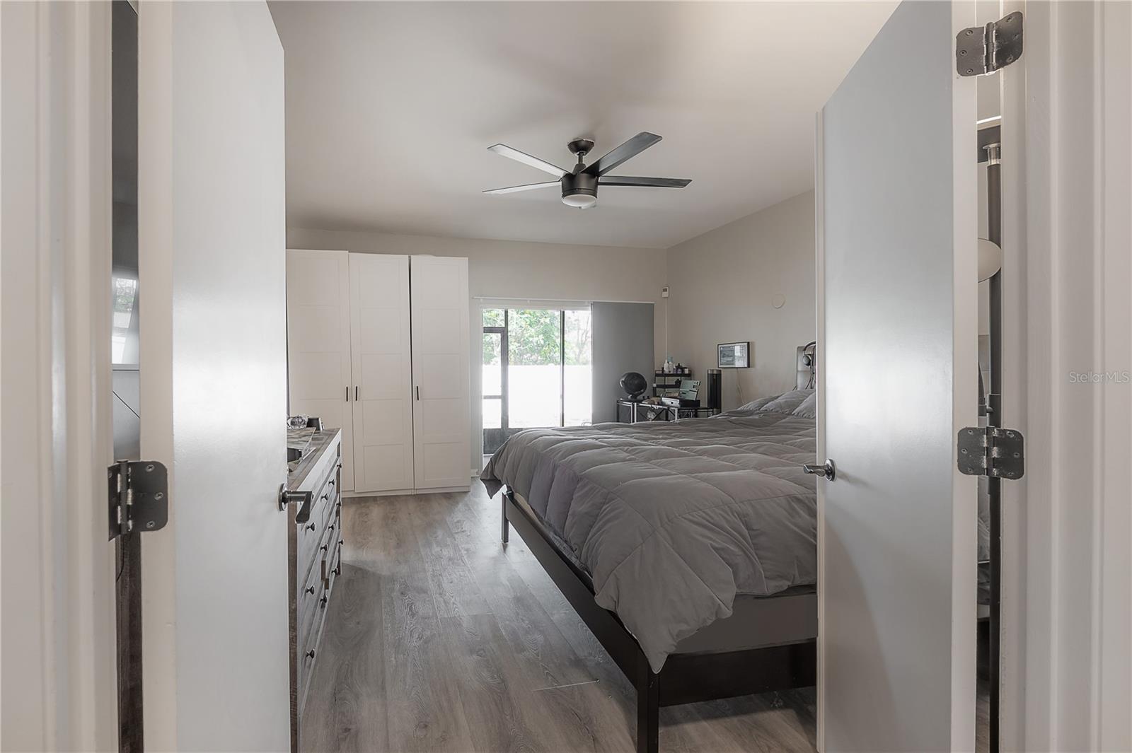 905 CLEARCREEK DR, TAMPA, FL, 33613