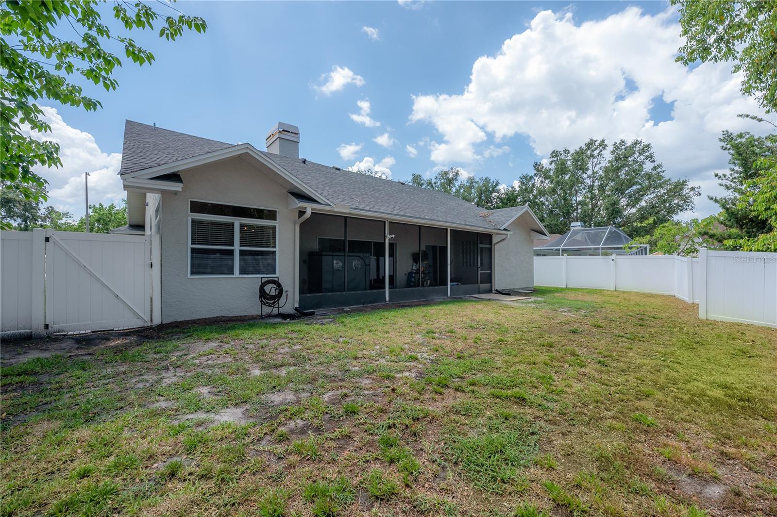 905 CLEARCREEK DR, TAMPA, FL, 33613