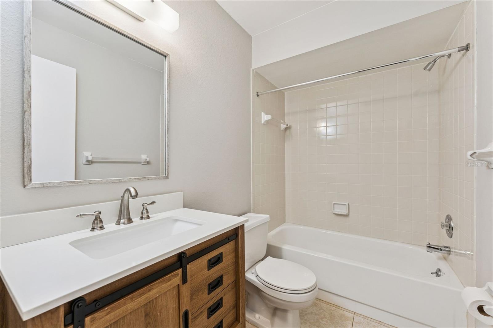 2640 WOODGATE LN #F6, SARASOTA, FL, 34231