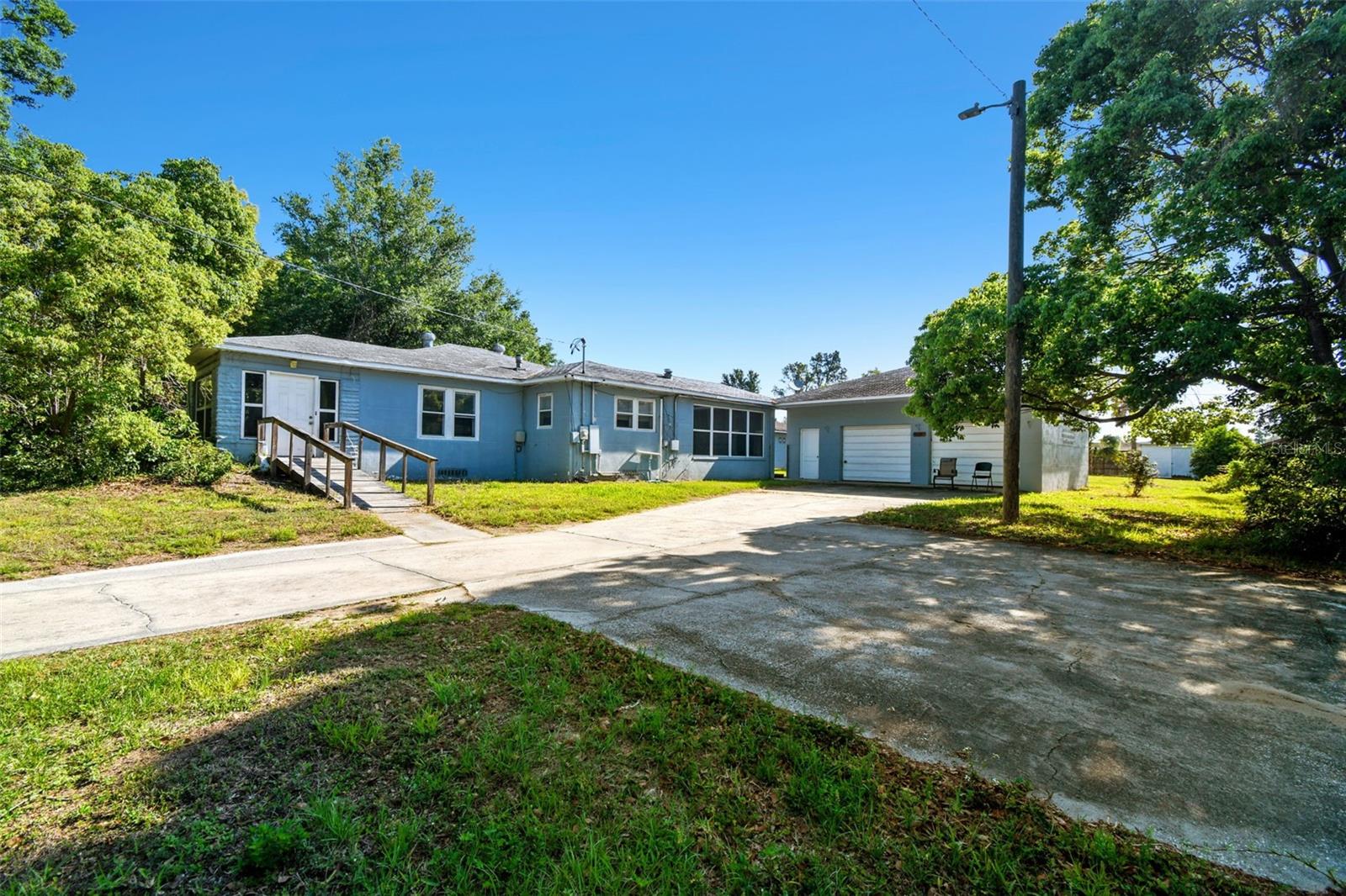 101 N TAYLOR RD, SEFFNER, FL, 33584