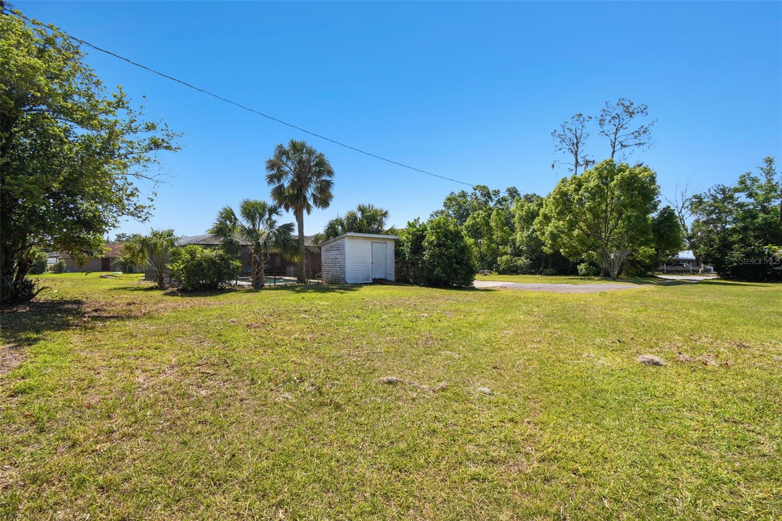 101 N TAYLOR RD, SEFFNER, FL, 33584