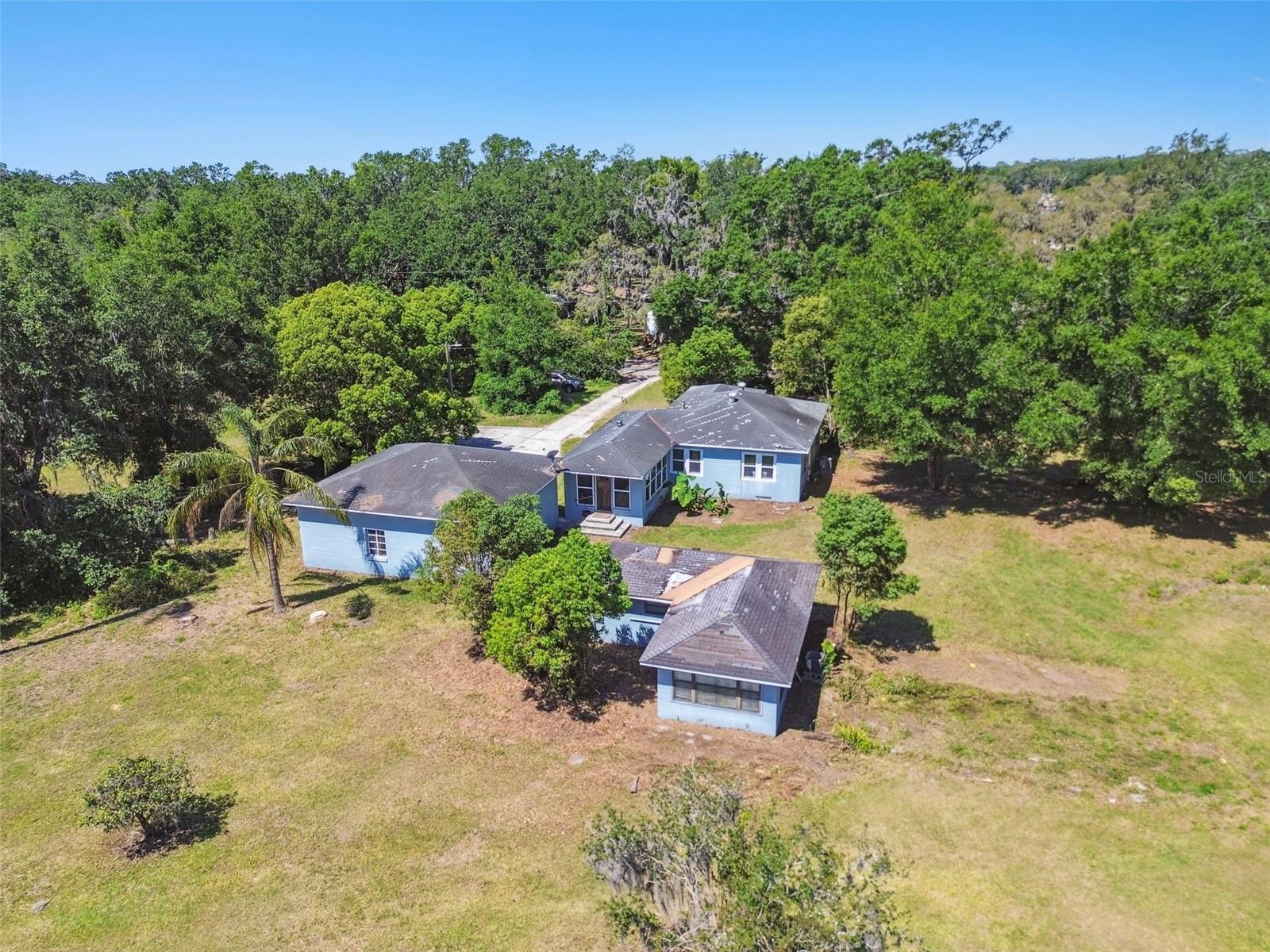 101 N TAYLOR RD, SEFFNER, FL, 33584