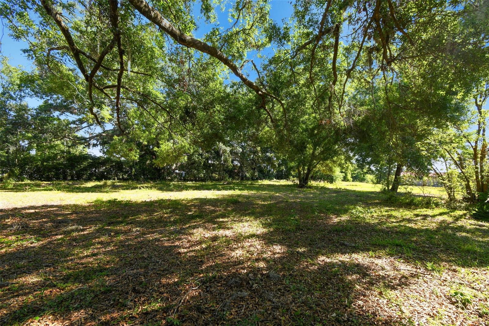 101 N TAYLOR RD, SEFFNER, FL, 33584