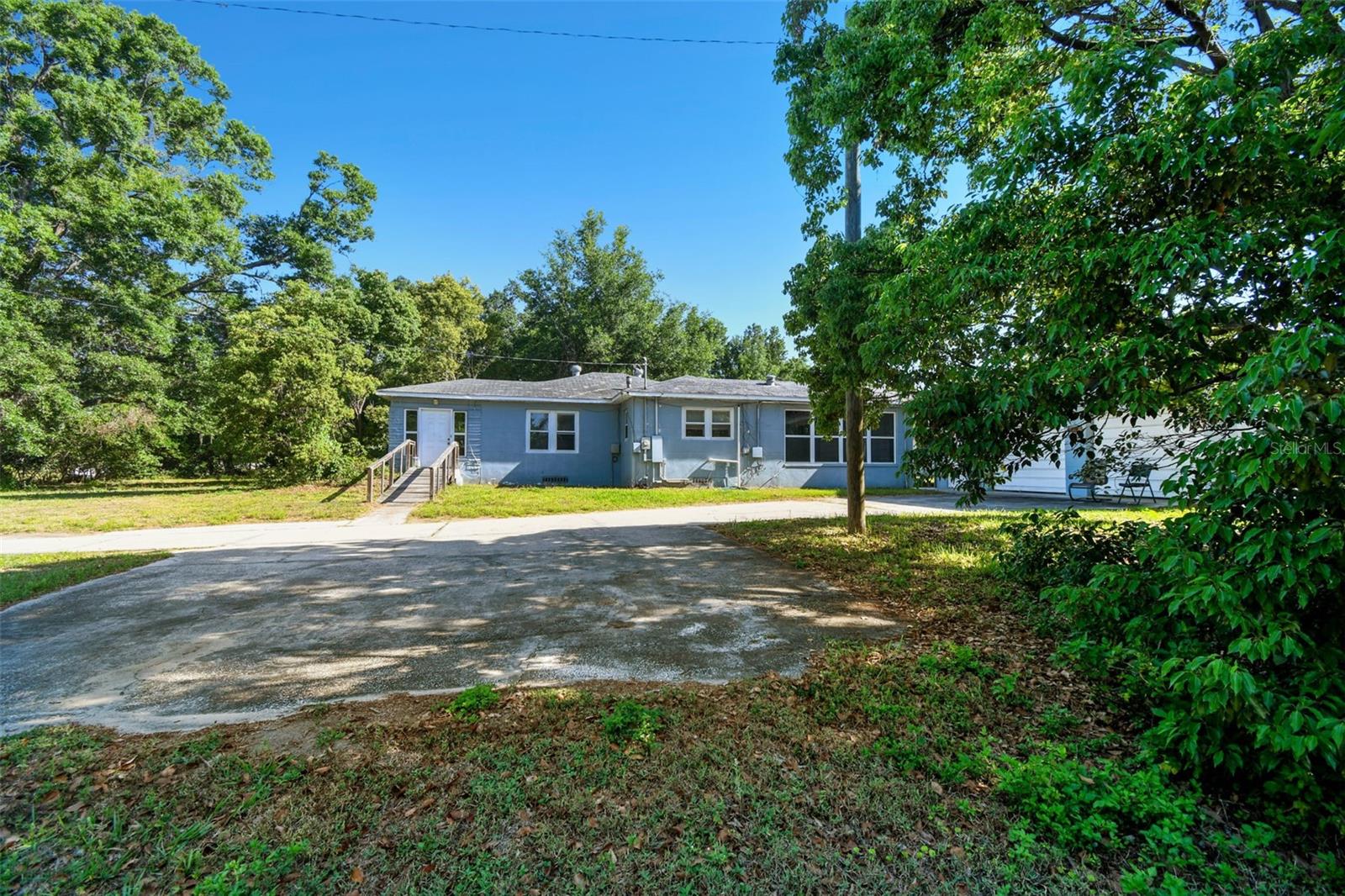 101 N TAYLOR RD, SEFFNER, FL, 33584
