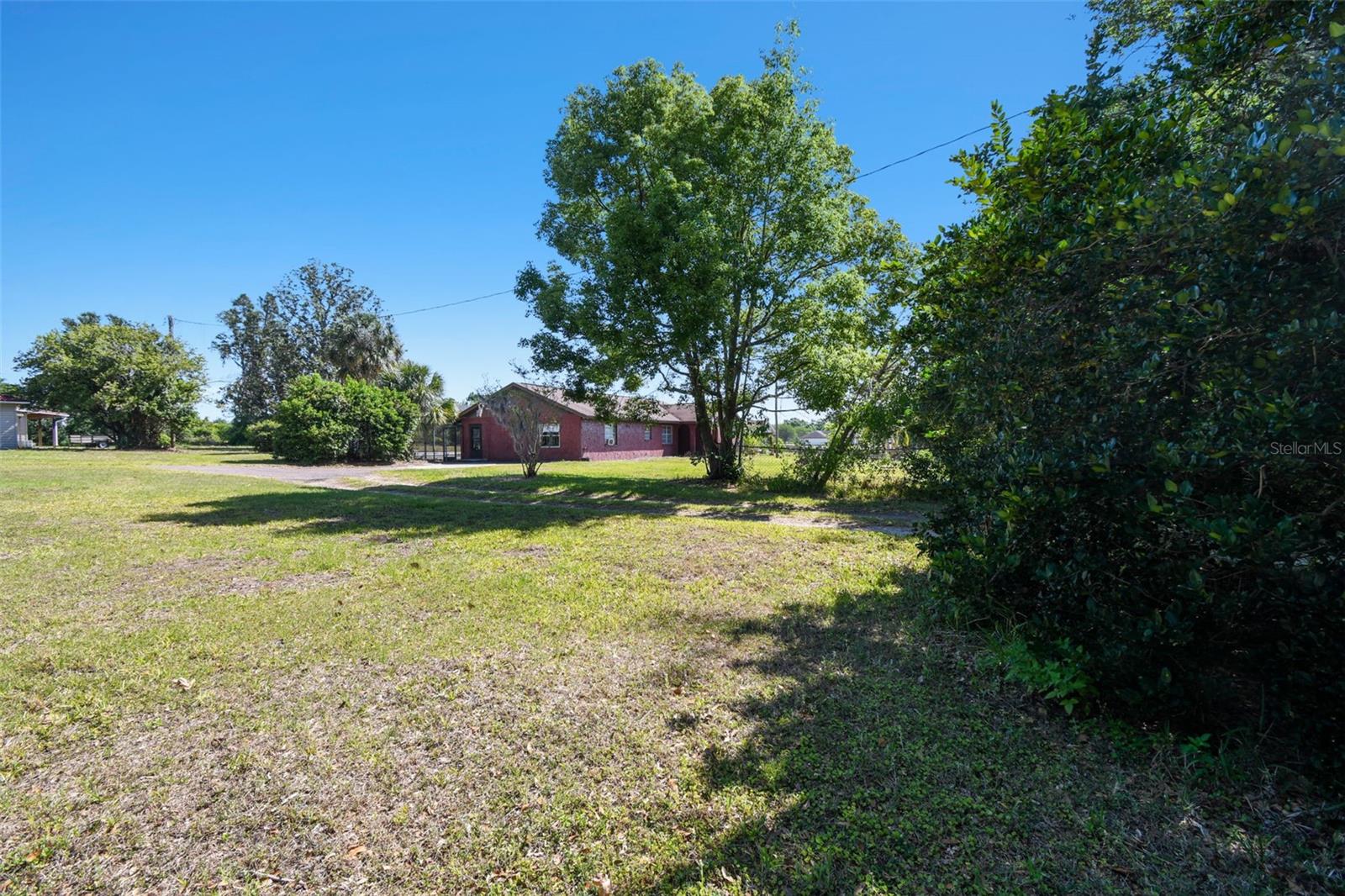 101 N TAYLOR RD, SEFFNER, FL, 33584