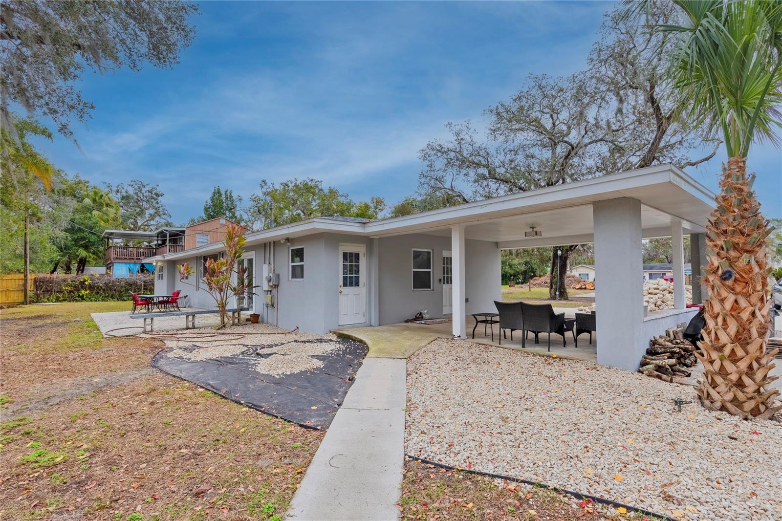 11927 RIVERHILLS DR, TEMPLE TERRACE, FL, 33617