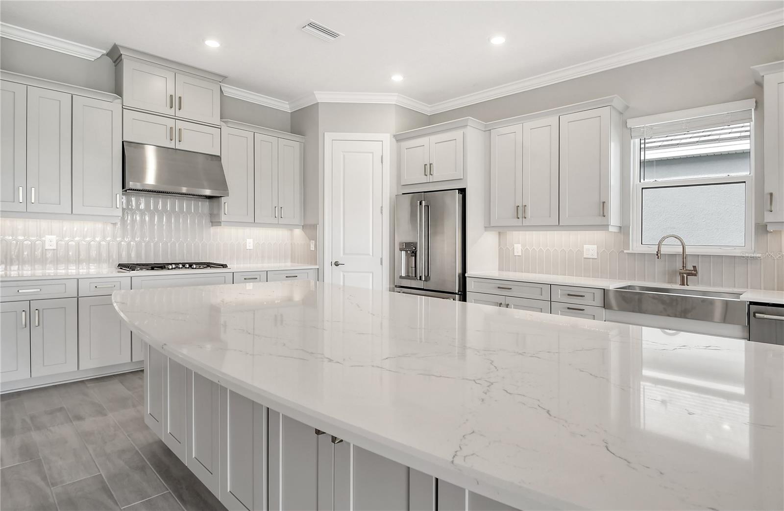 15625 SAN LAZZARO AVE, BRADENTON, FL, 34211