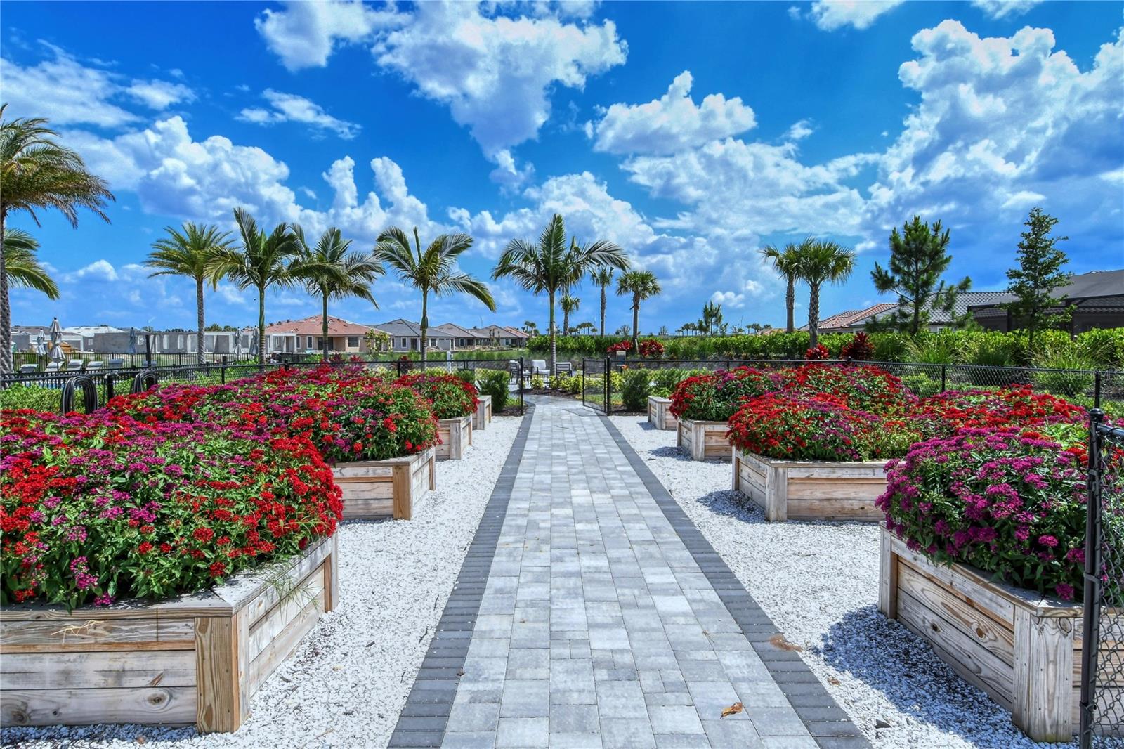 15625 SAN LAZZARO AVE, BRADENTON, FL, 34211