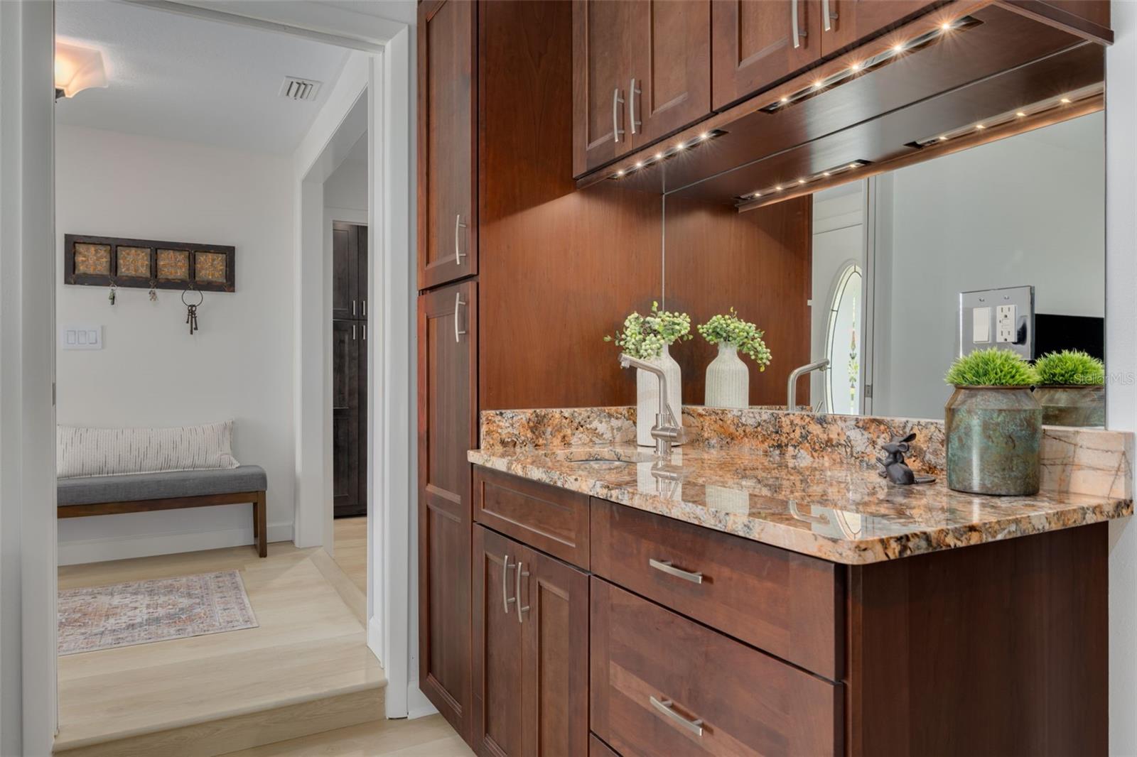 2550 ROLLING VIEW DR, DUNEDIN, FL, 34698