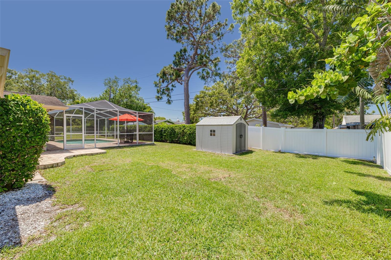 2550 ROLLING VIEW DR, DUNEDIN, FL, 34698